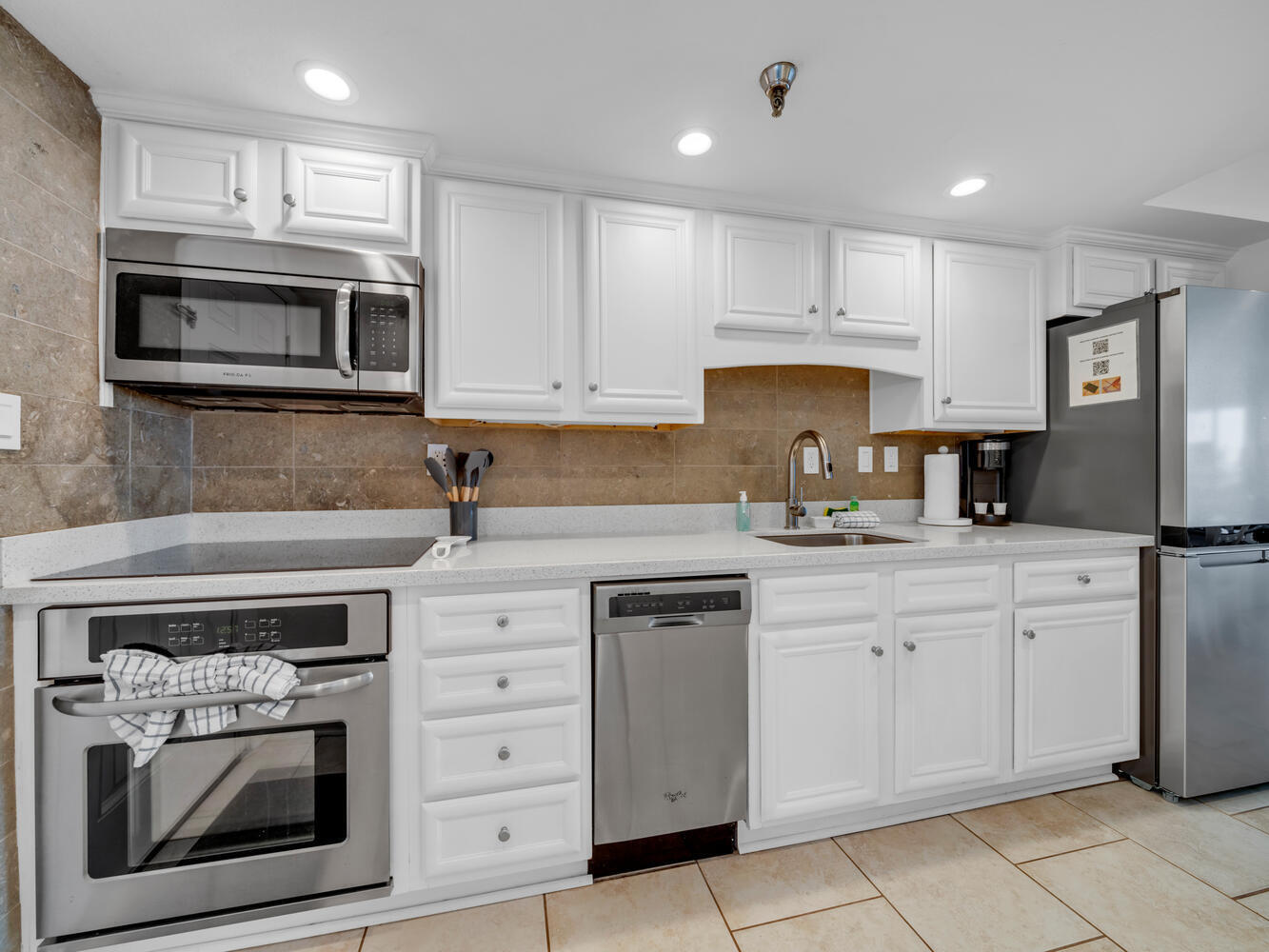 Islander Beach Resort and Condo - Residential