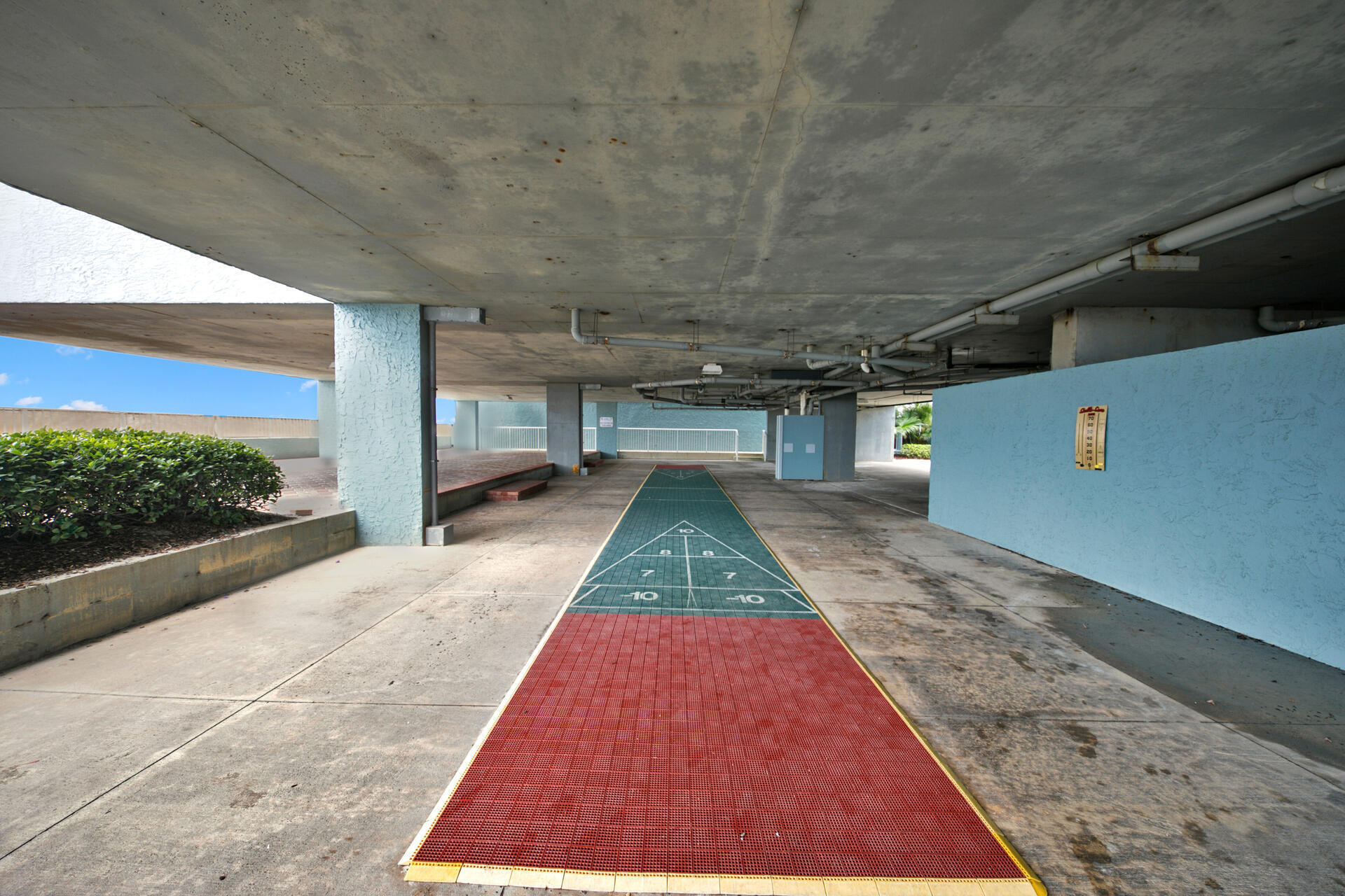 Islander Beach Resort and Condo - Residential