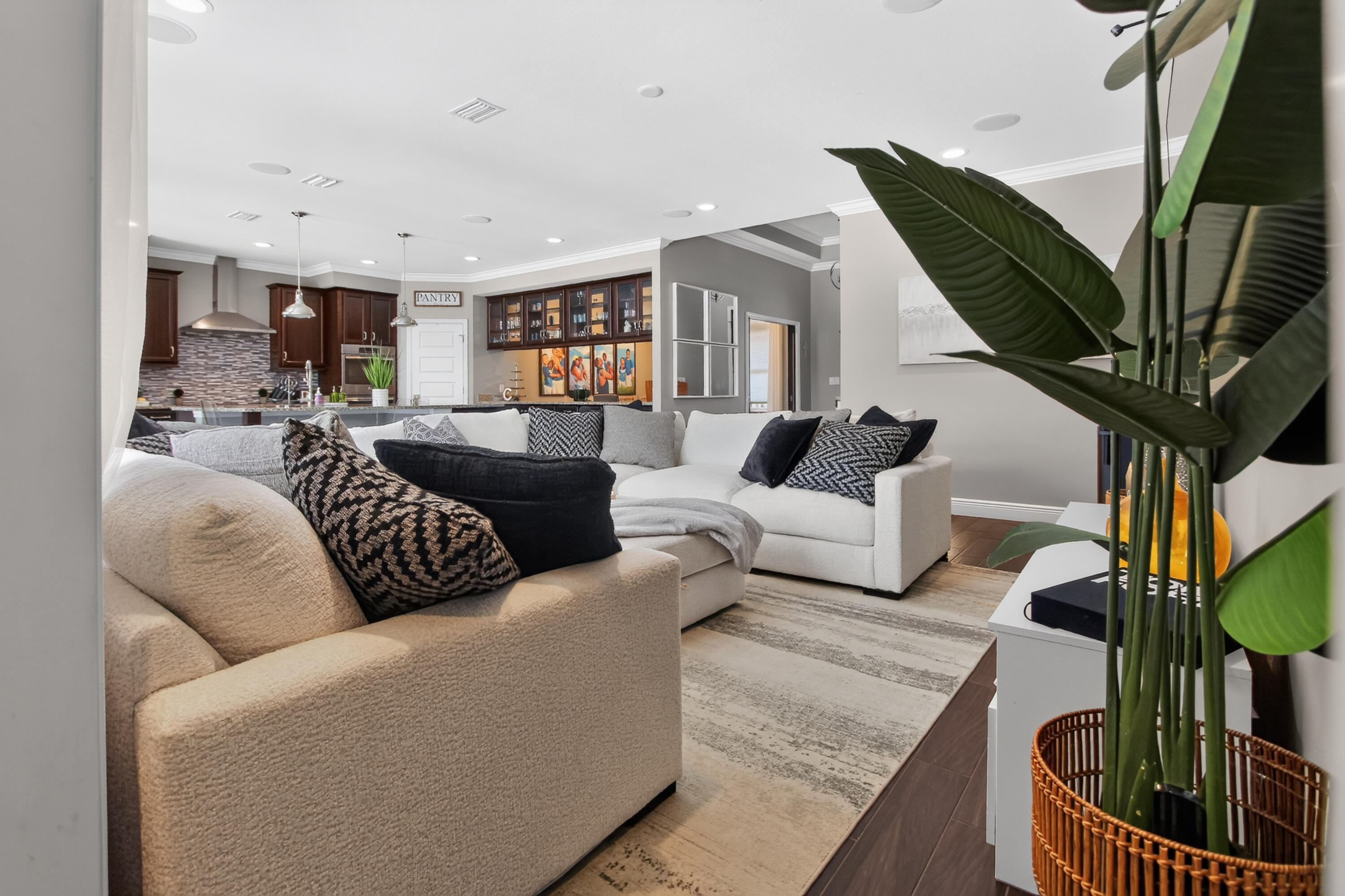 COLONY RIDGE PH II - Residential Lease