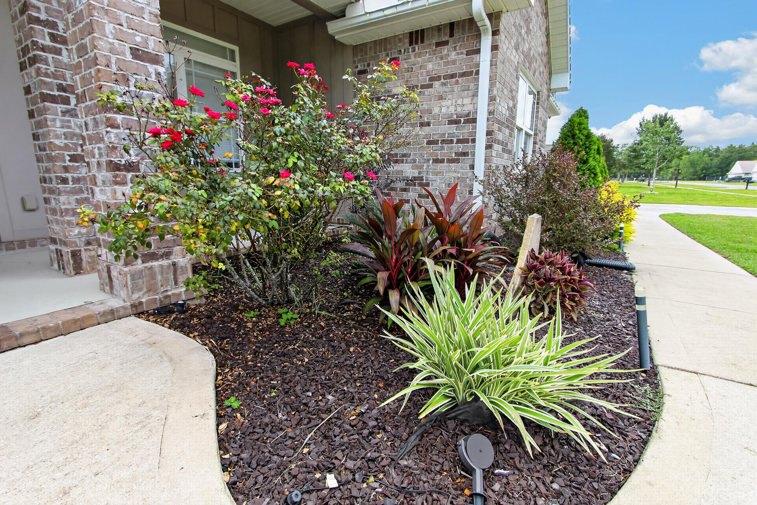 COLONY RIDGE PH II - Residential Lease