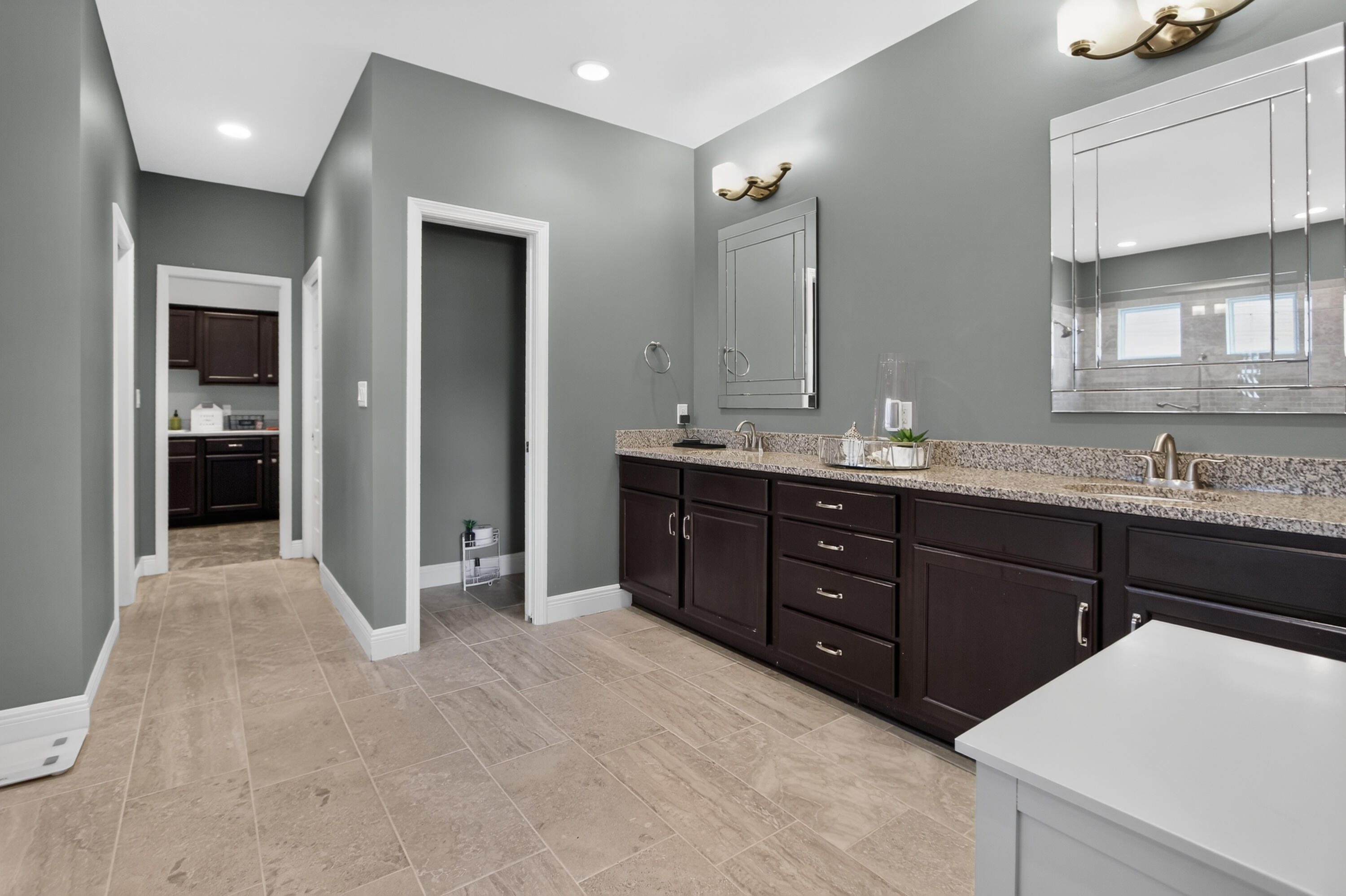 COLONY RIDGE PH II - Residential Lease