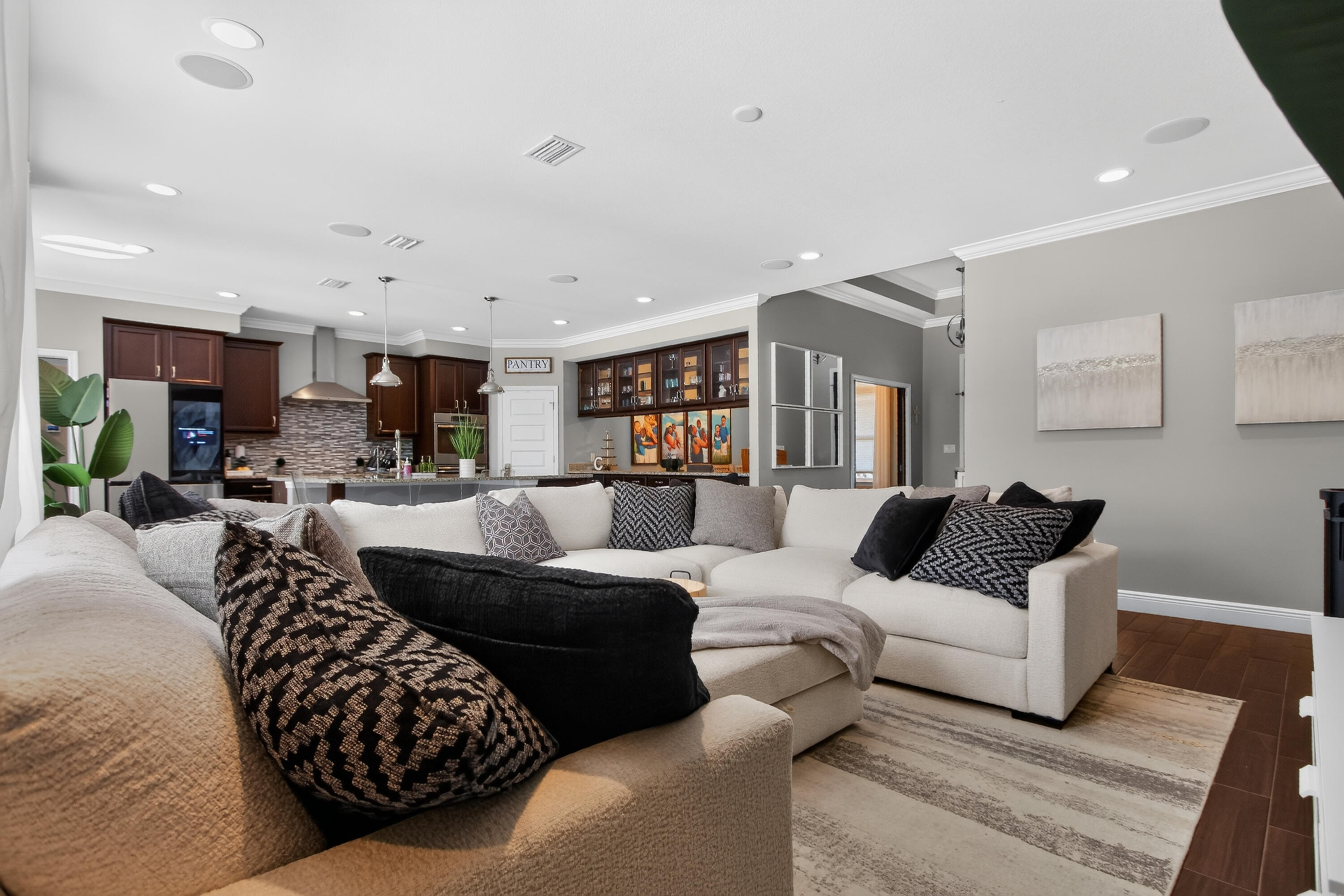COLONY RIDGE PH II - Residential Lease