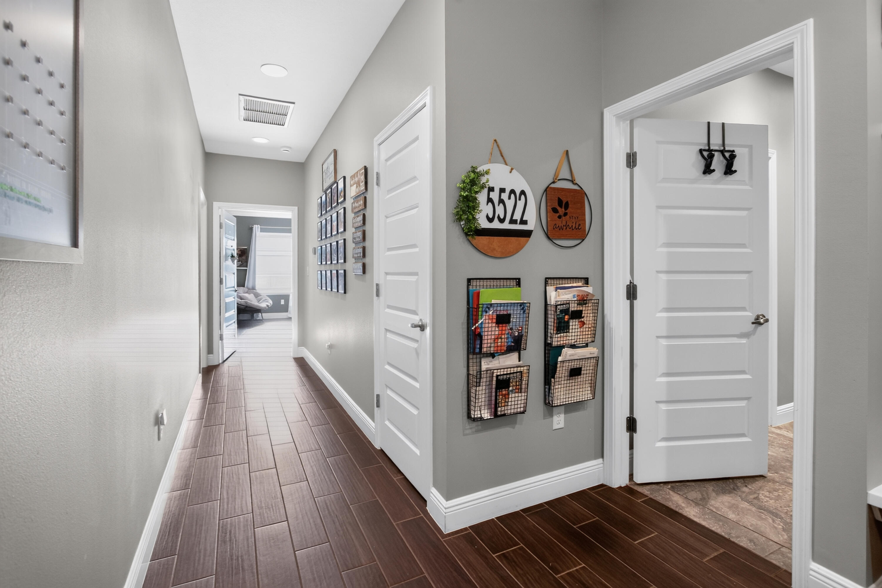 COLONY RIDGE PH II - Residential Lease
