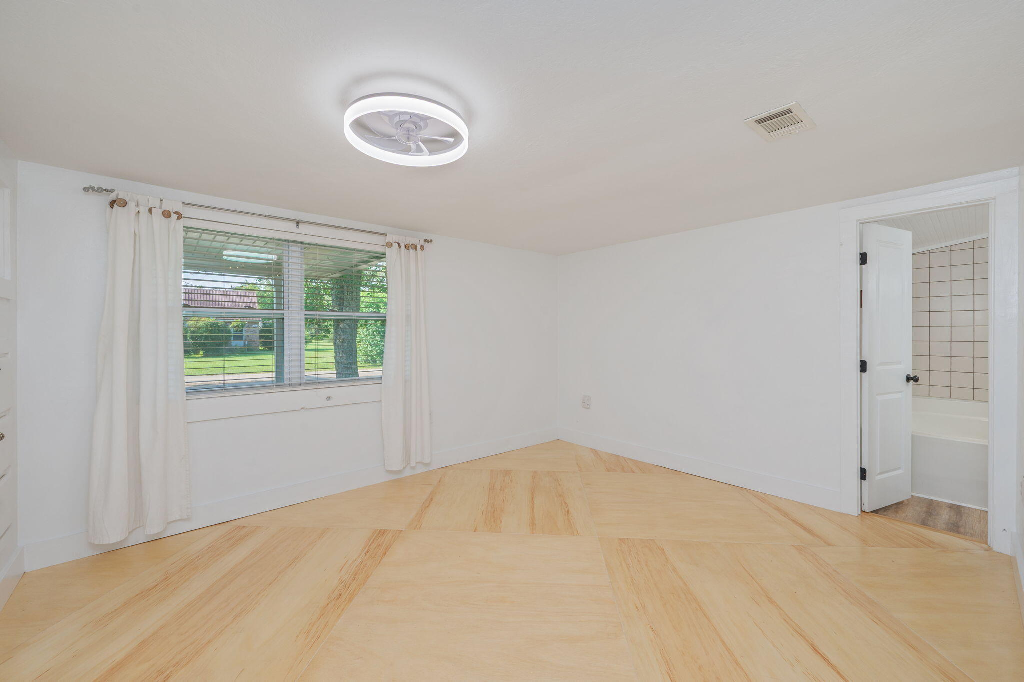 BAKER - Residential