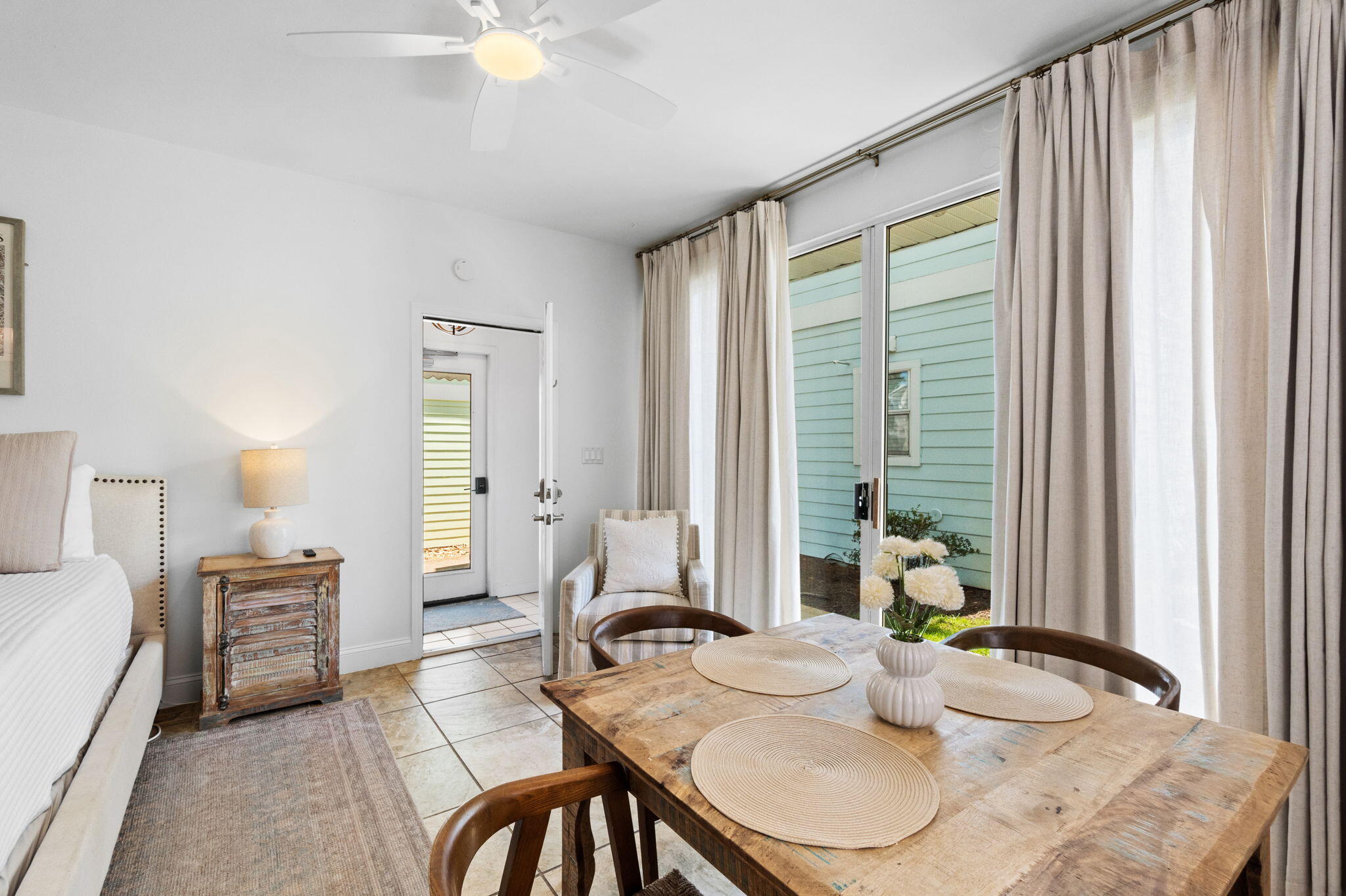 NANTUCKET COTTAGES - Residential