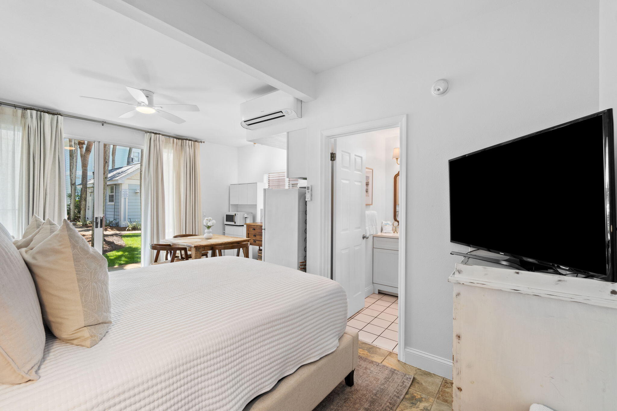 NANTUCKET COTTAGES - Residential