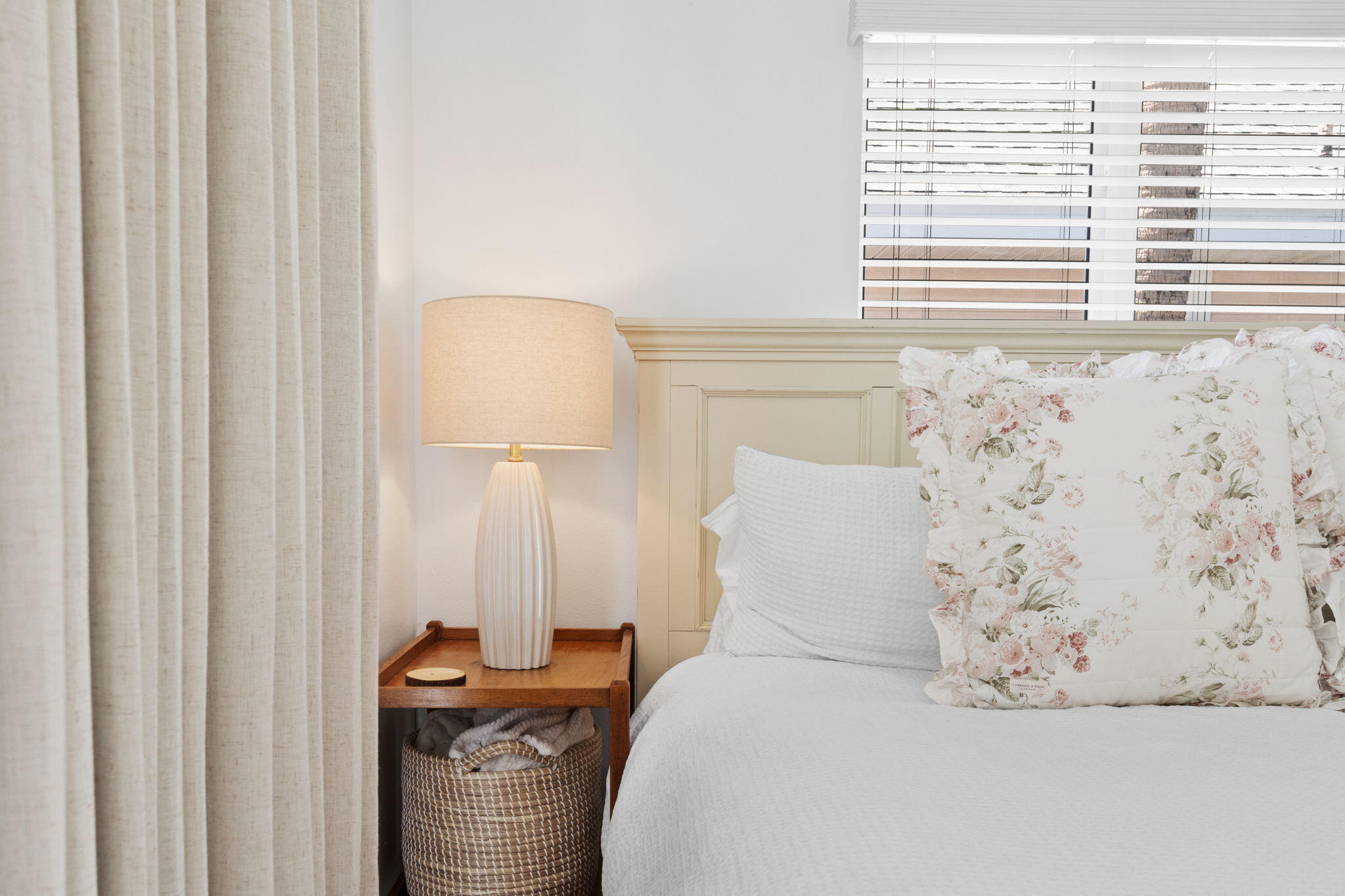 NANTUCKET COTTAGES - Residential