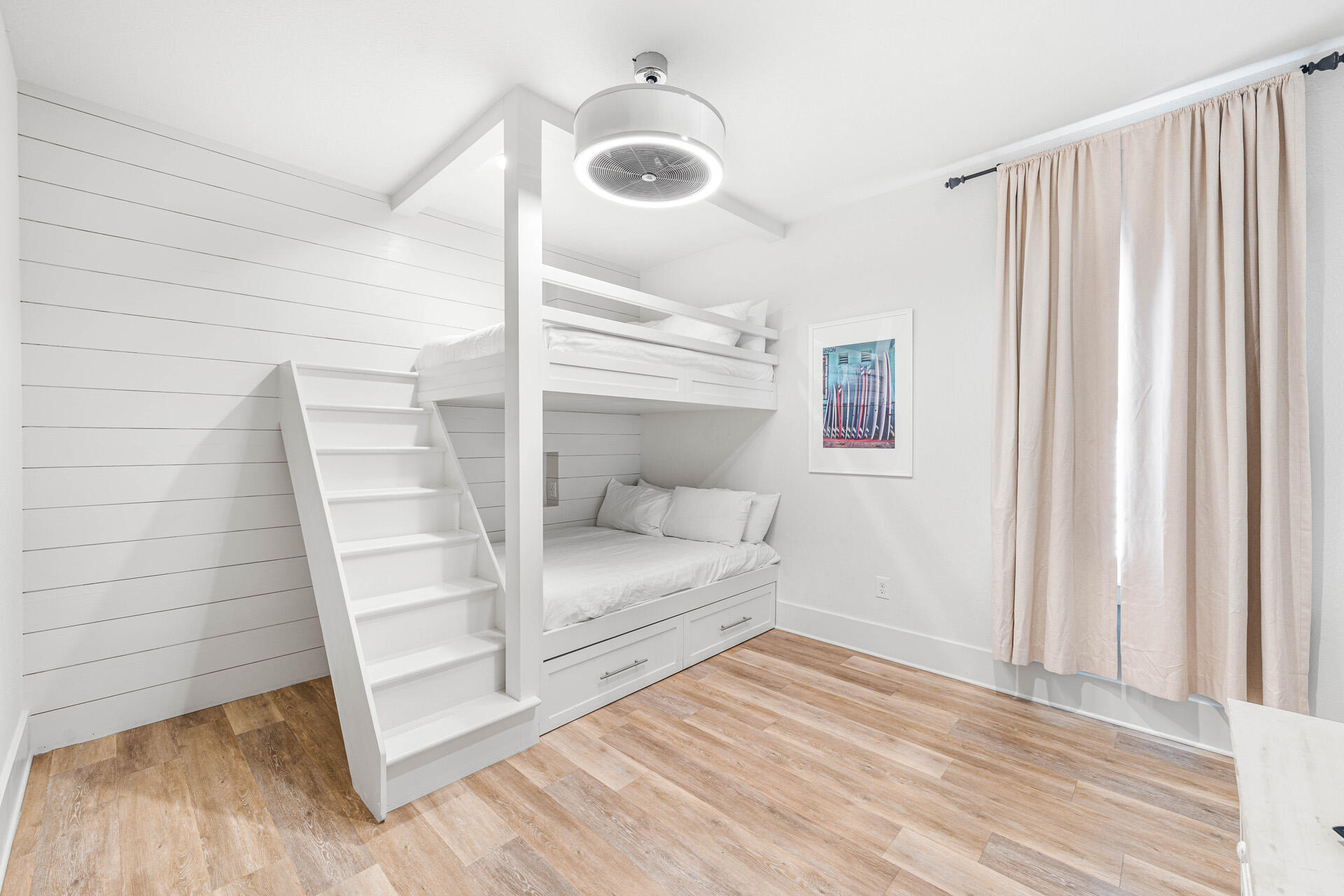 FRANGISTA BEACH 3RD ADDN - Residential
