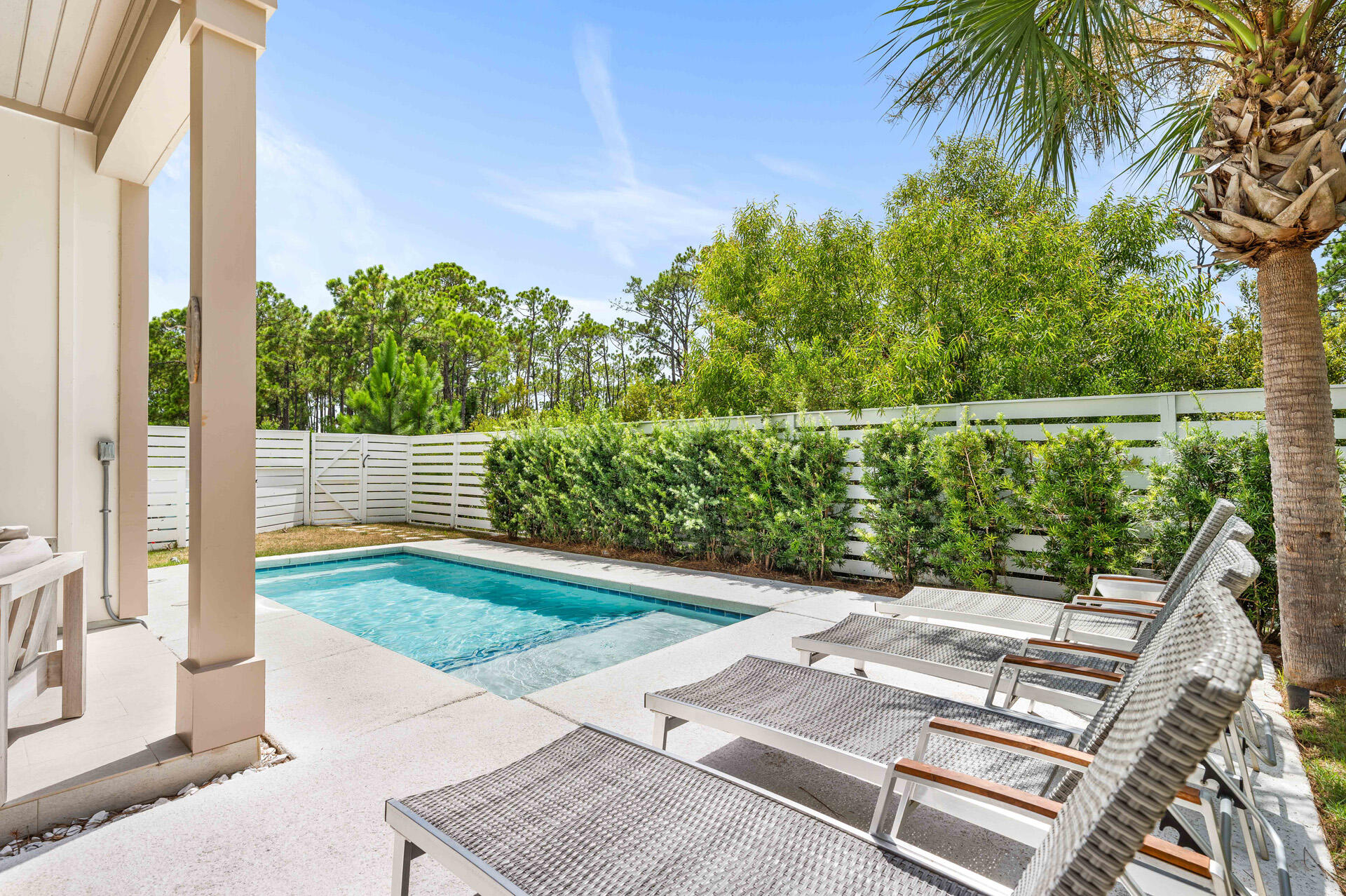 FRANGISTA BEACH 3RD ADDN - Residential