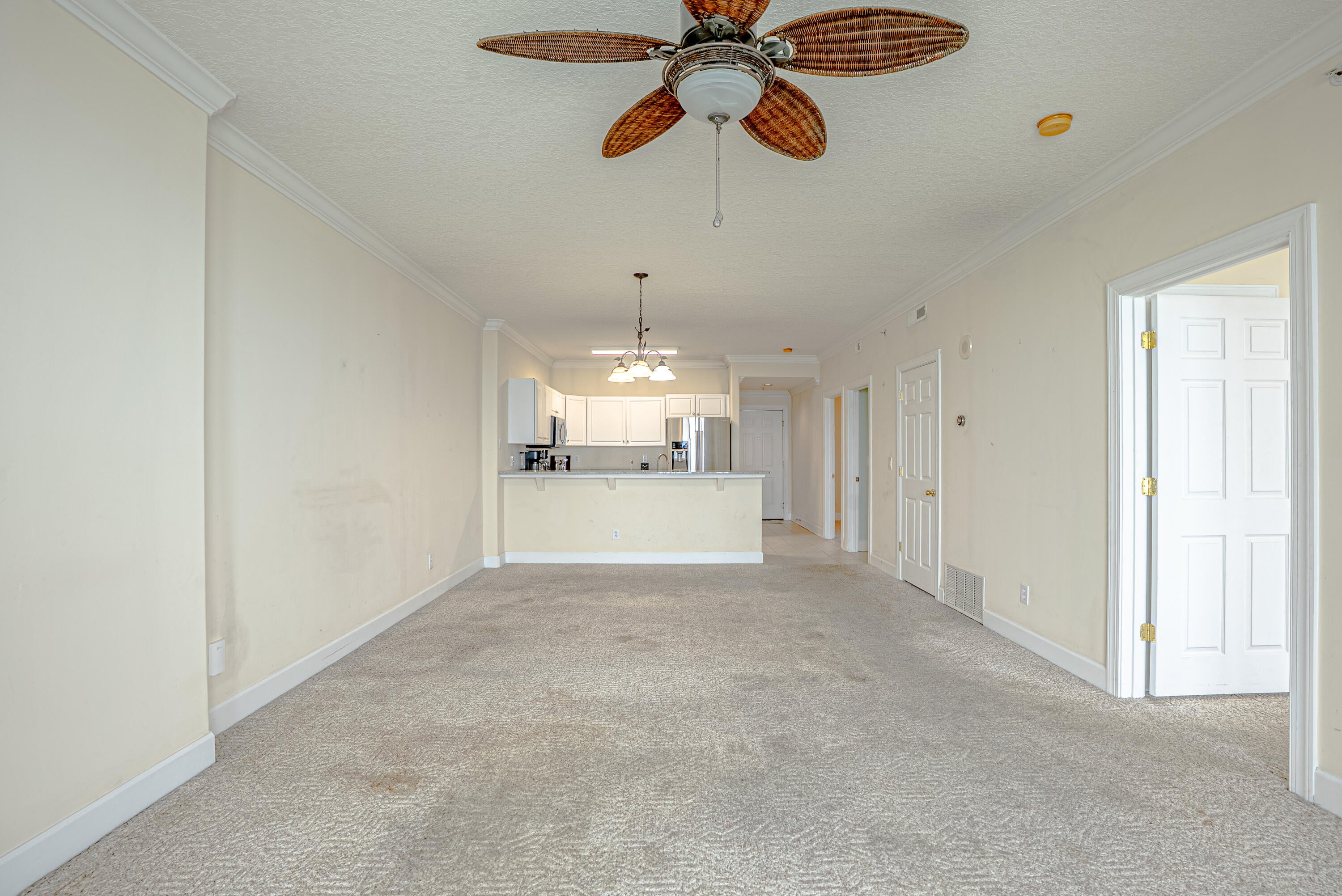 EMERALD ISLE - Residential