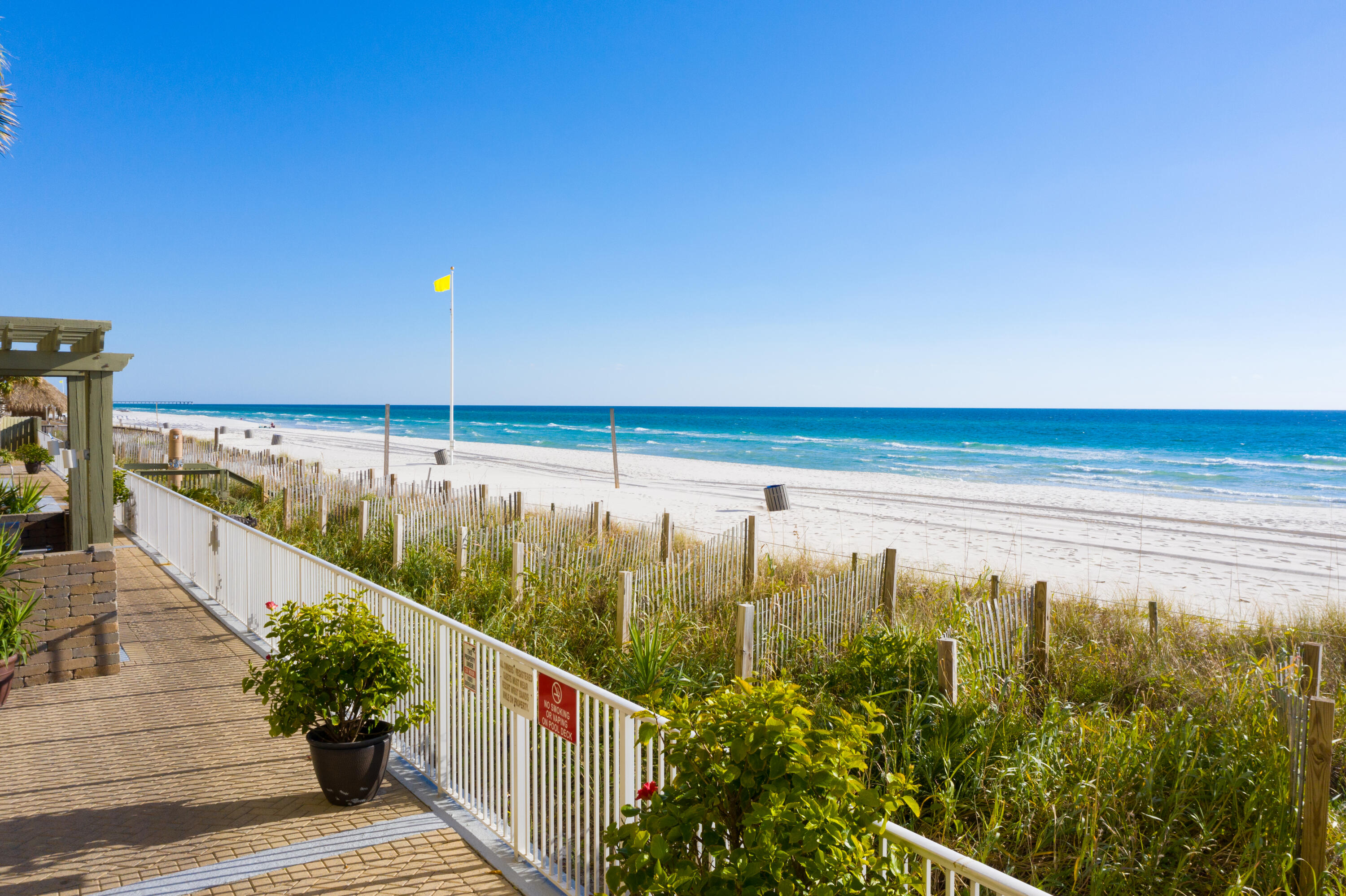 EMERALD ISLE - Residential