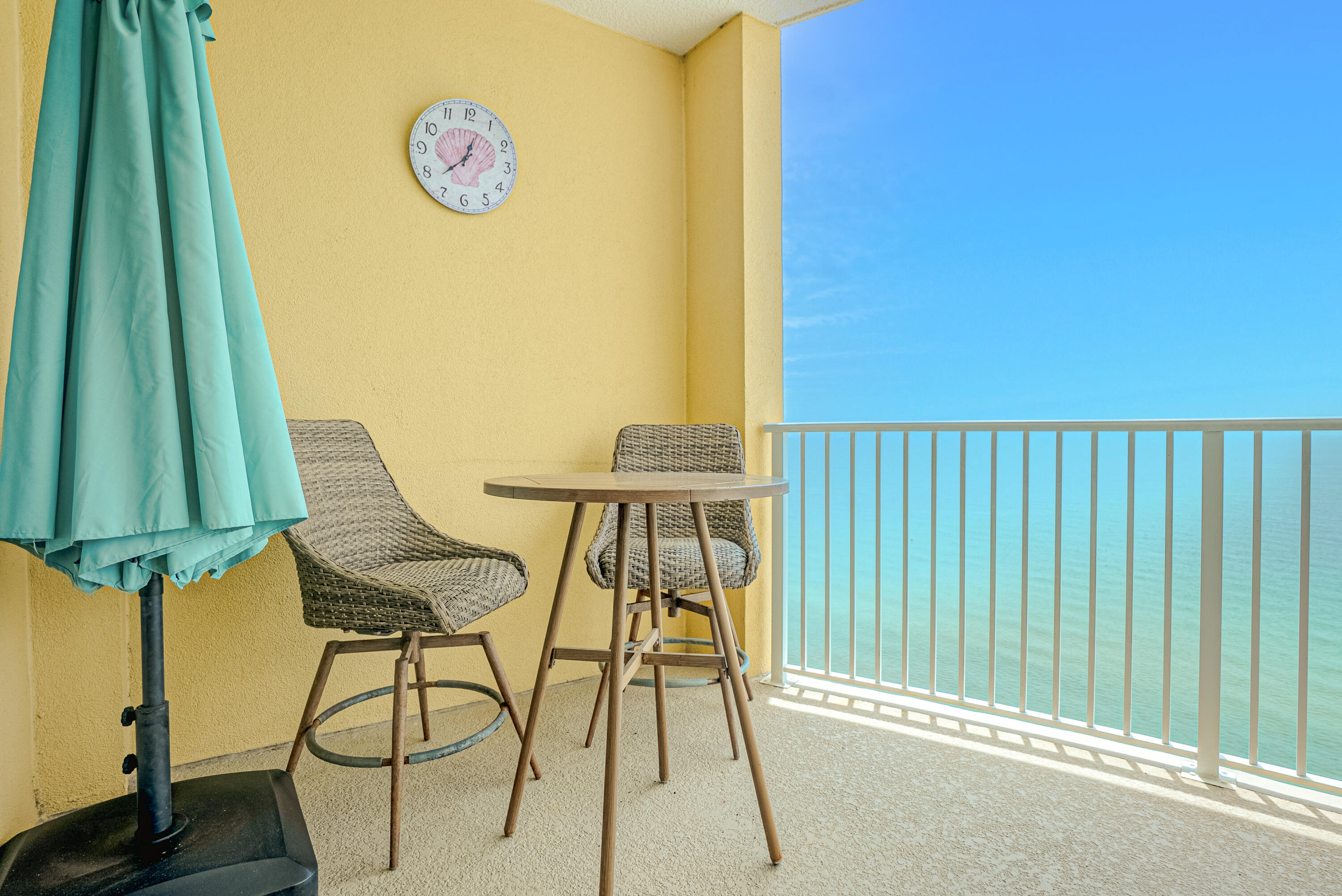 EMERALD ISLE - Residential