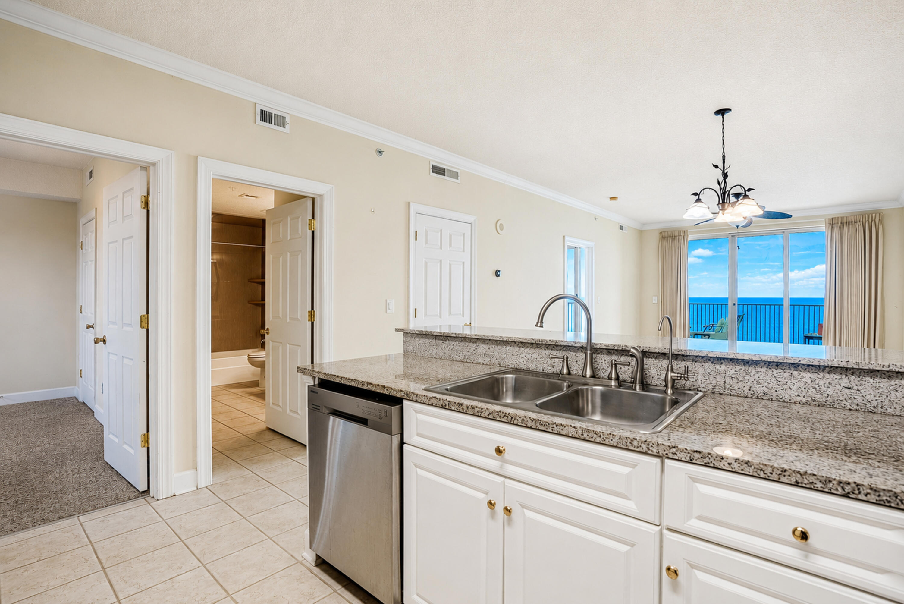 EMERALD ISLE - Residential