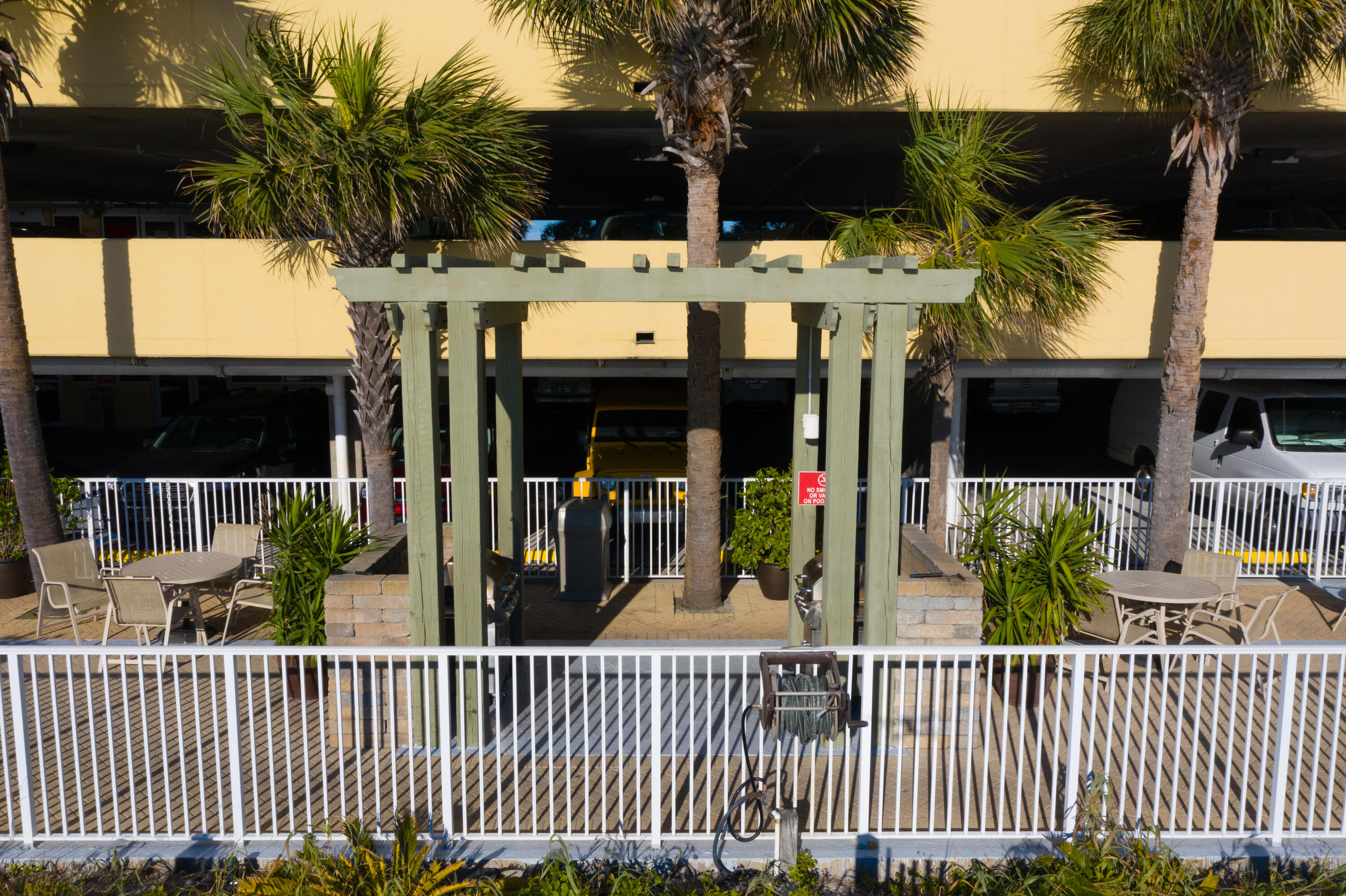 EMERALD ISLE - Residential