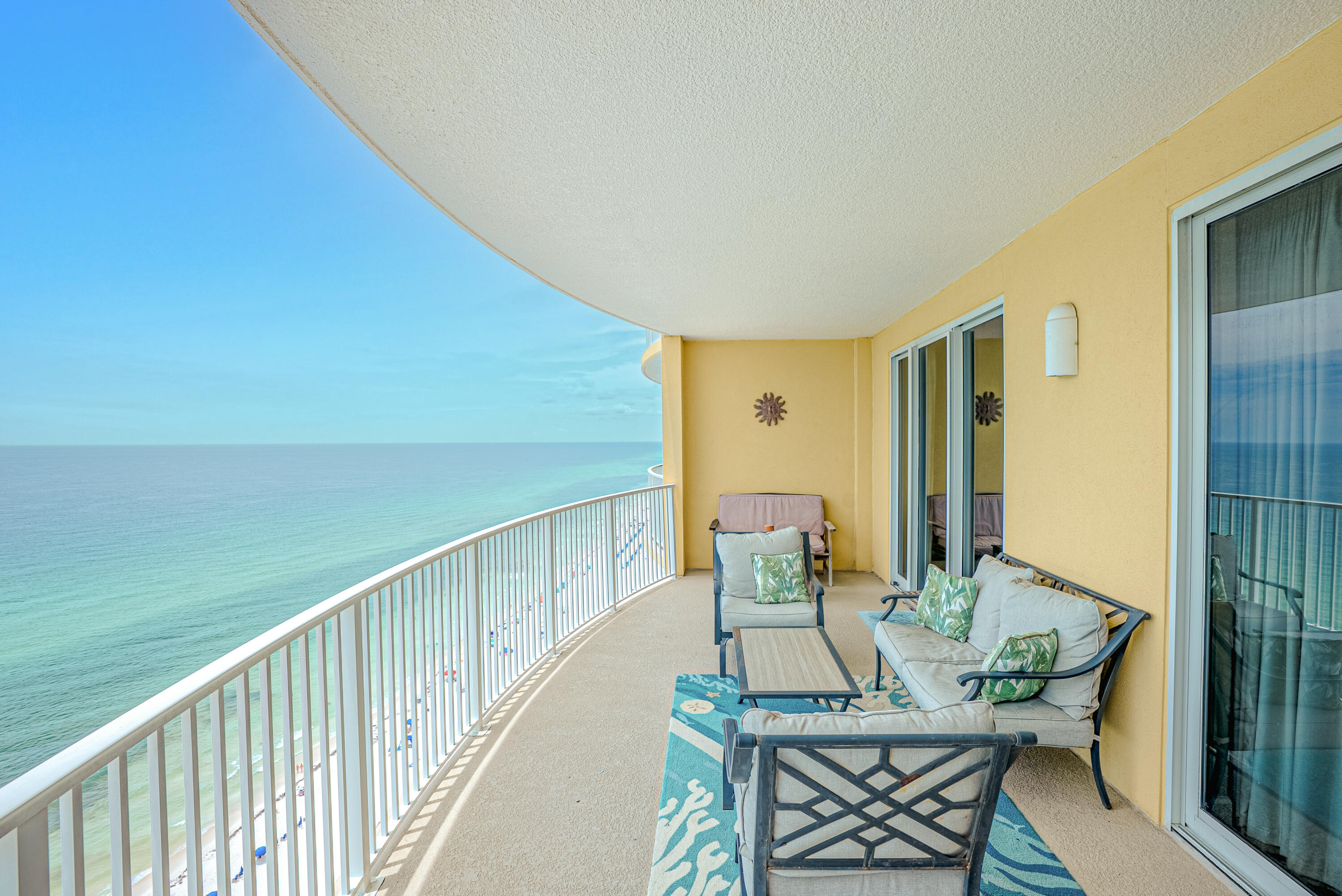EMERALD ISLE - Residential