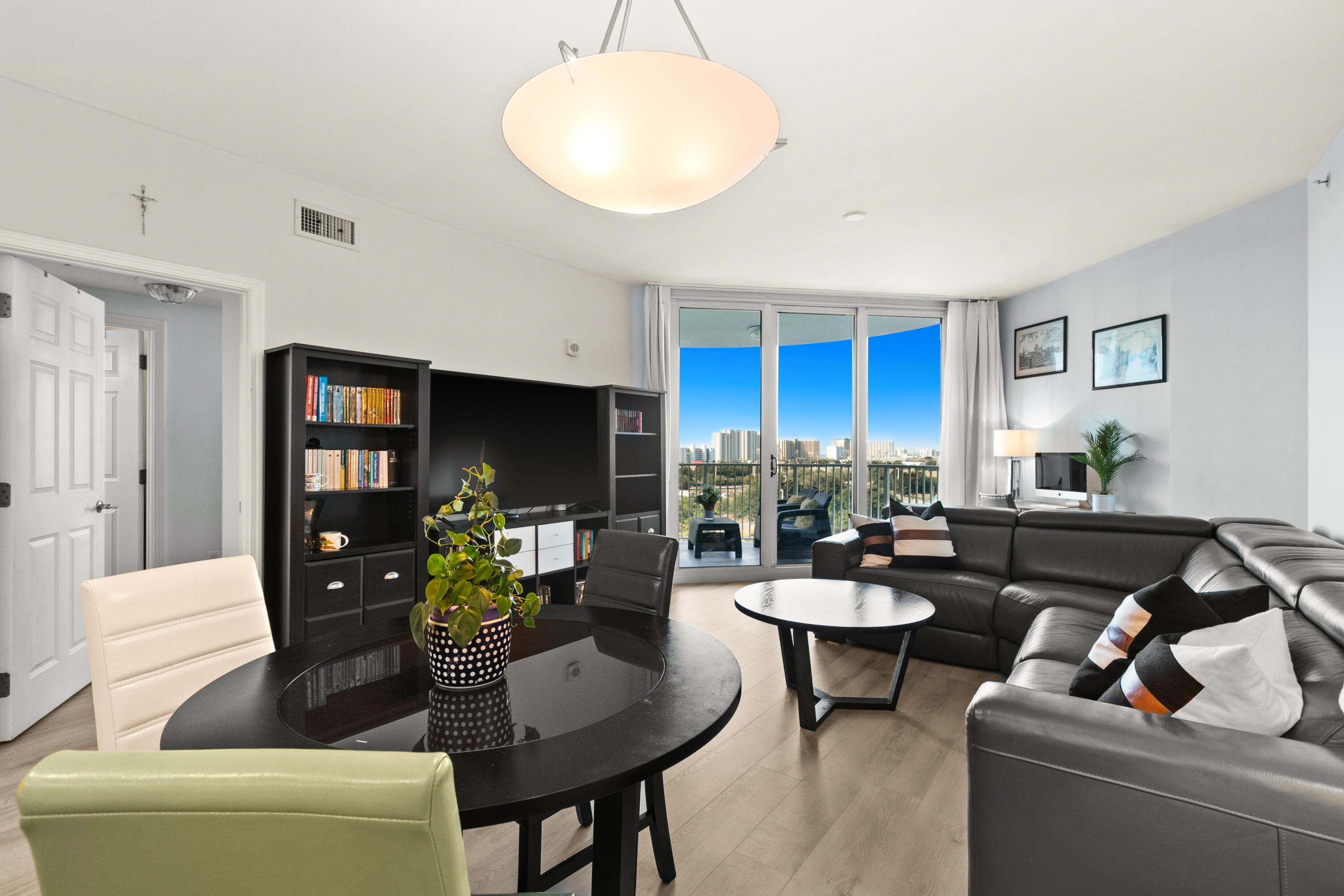 THE PALMS OF DESTIN - Residential