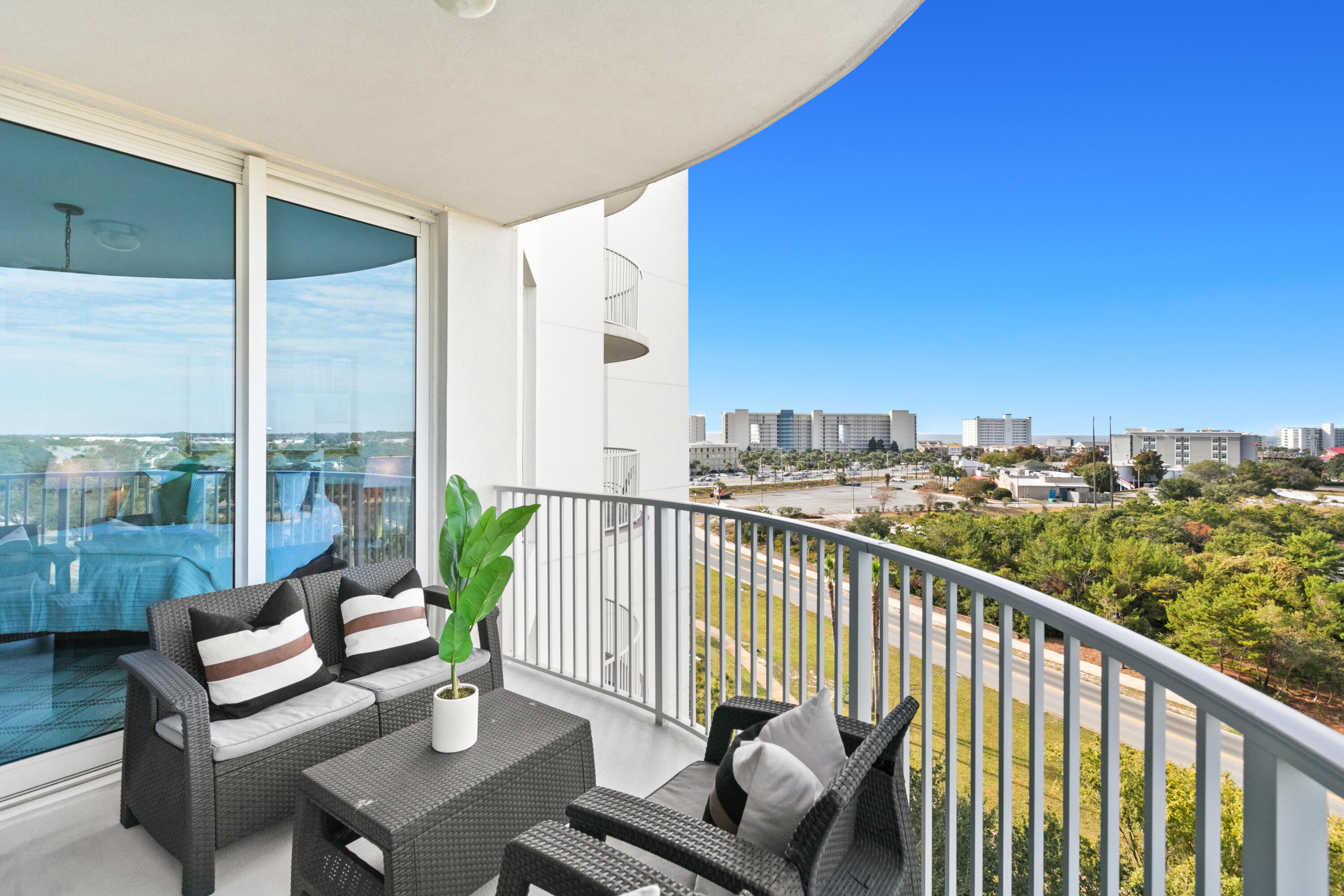THE PALMS OF DESTIN - Residential