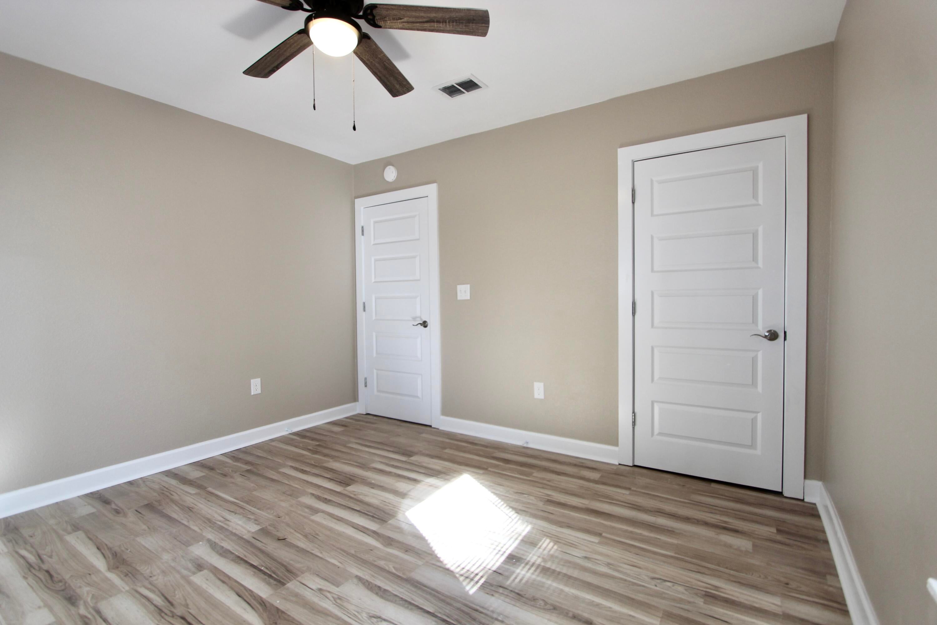 WEST HILL - Residential Lease
