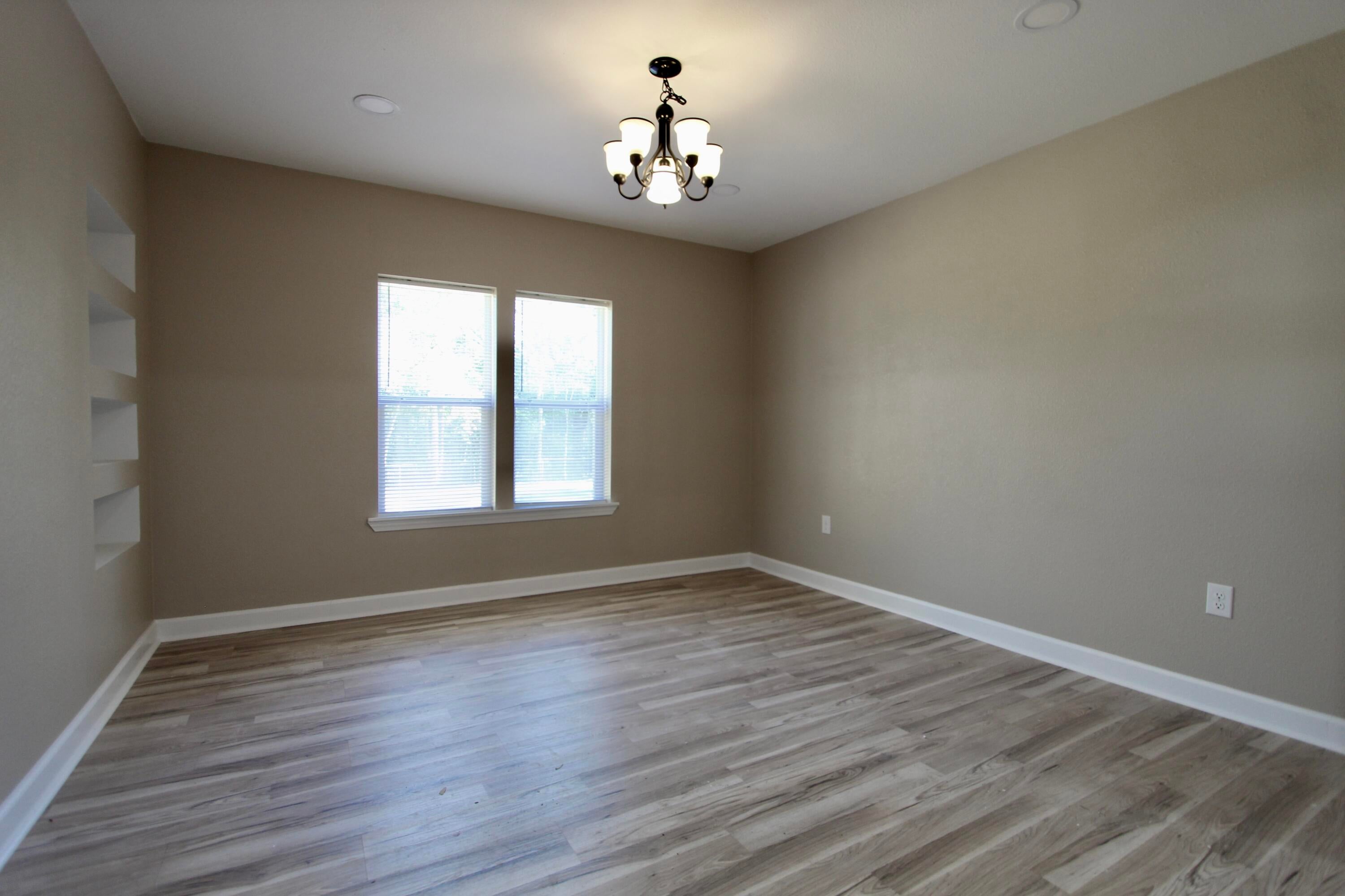 WEST HILL - Residential Lease
