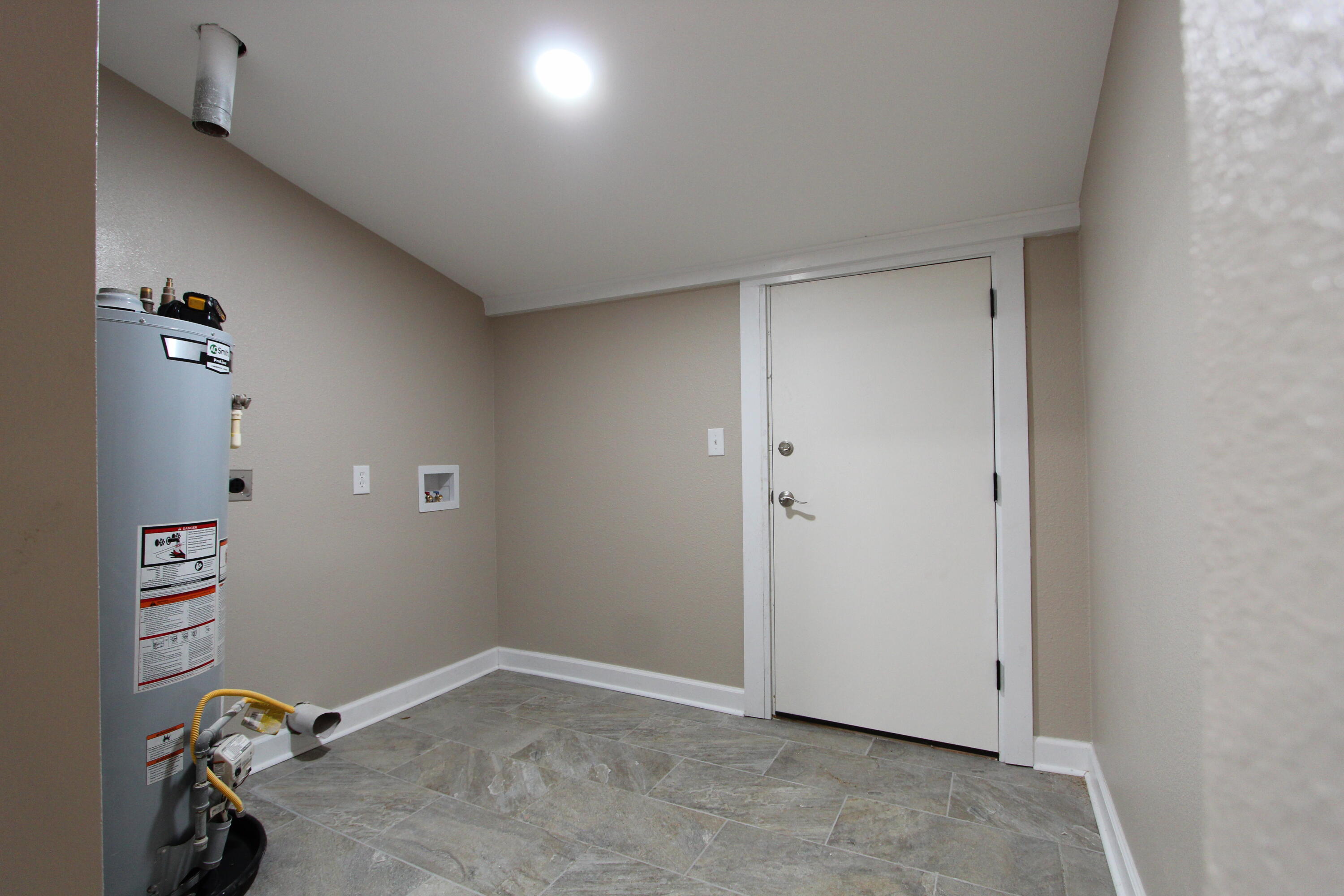 WEST HILL - Residential Lease