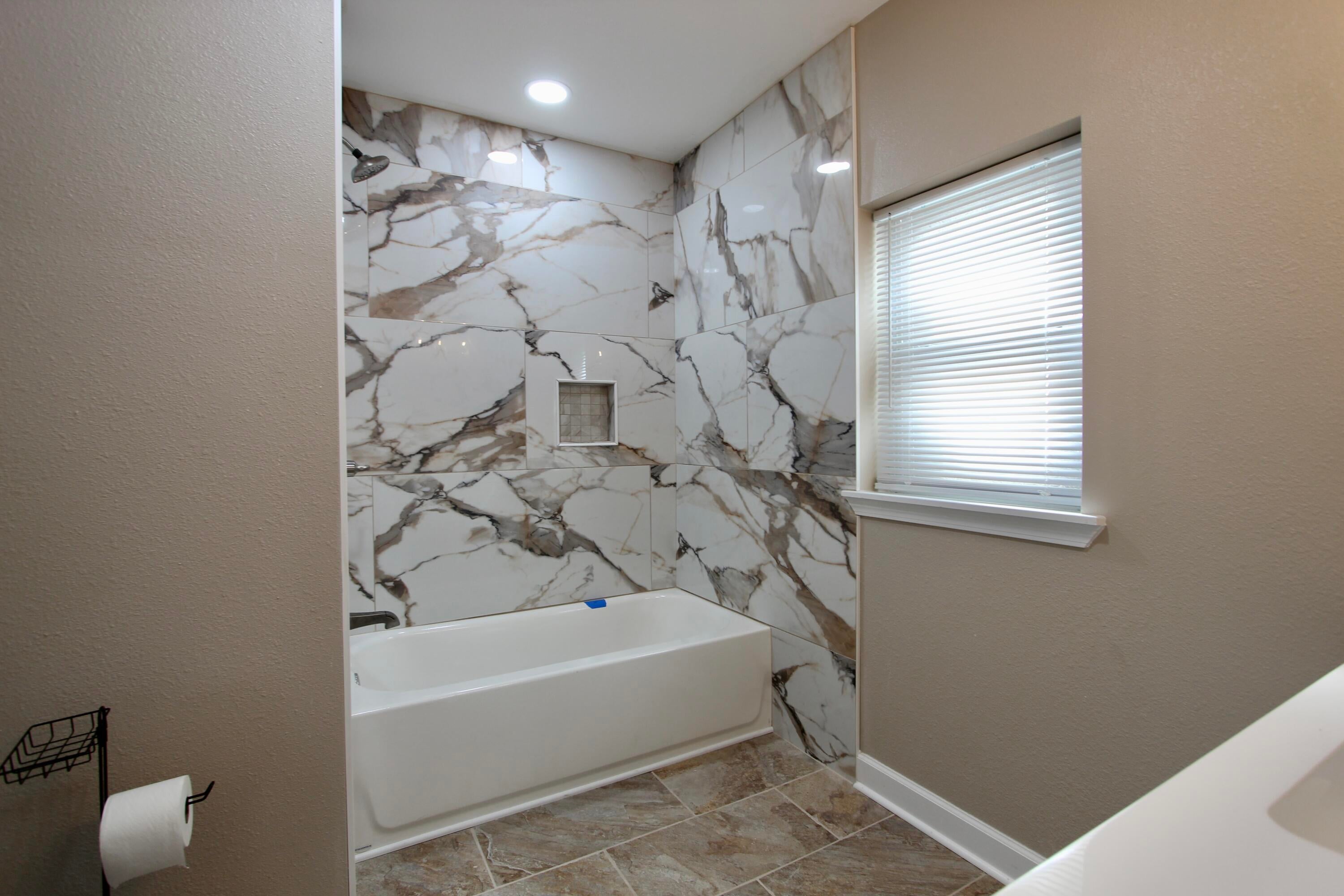 WEST HILL - Residential Lease