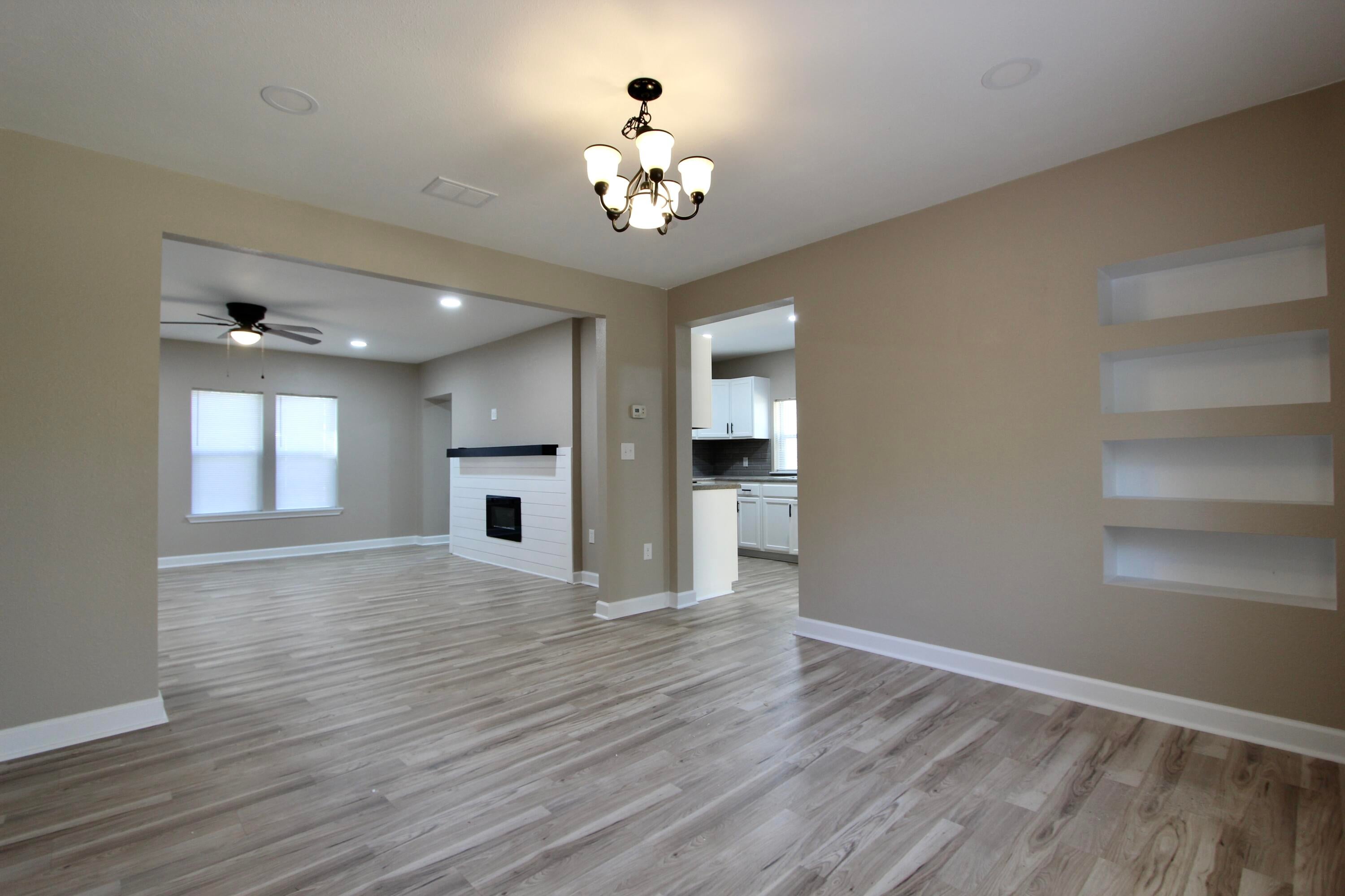 WEST HILL - Residential Lease