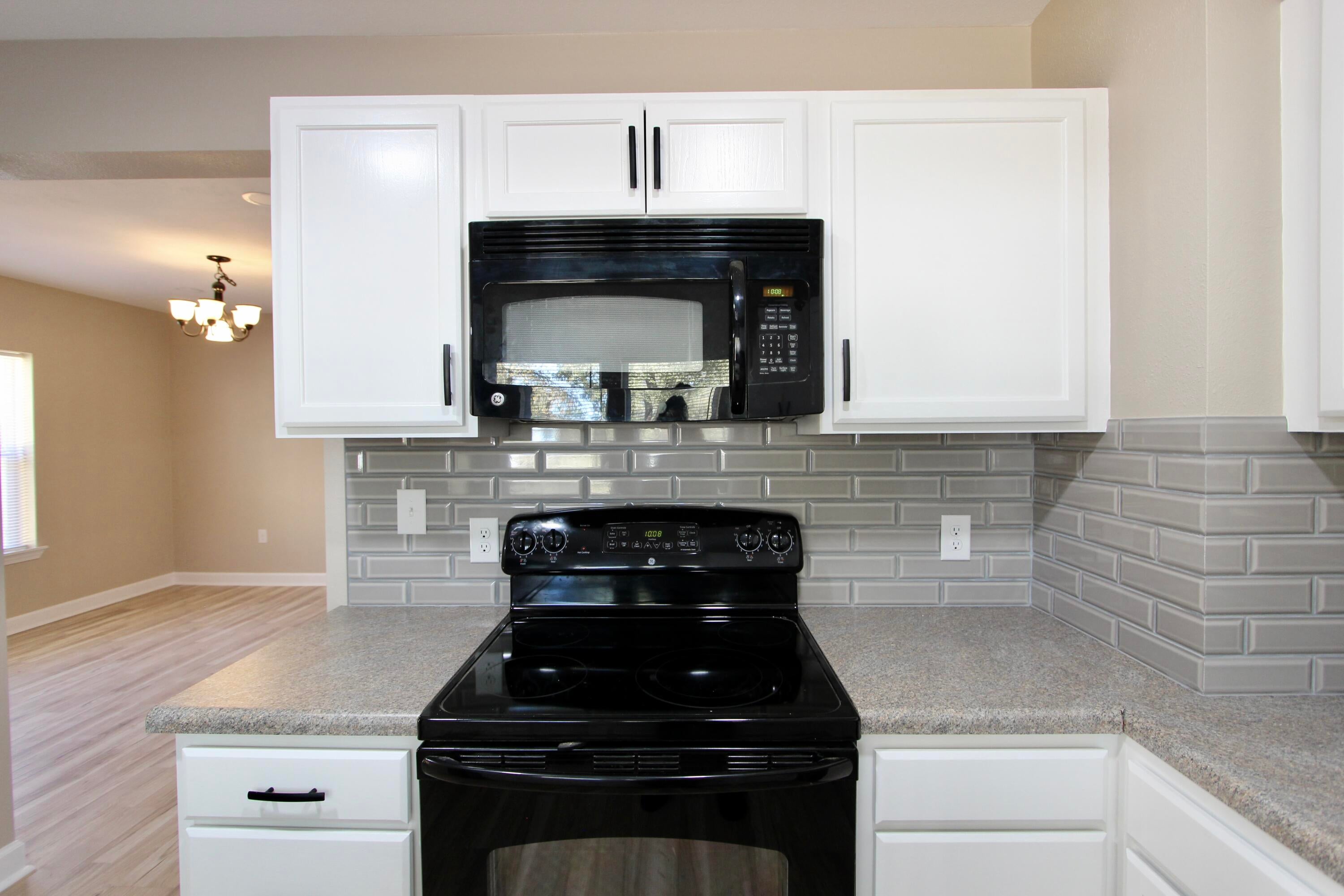WEST HILL - Residential Lease