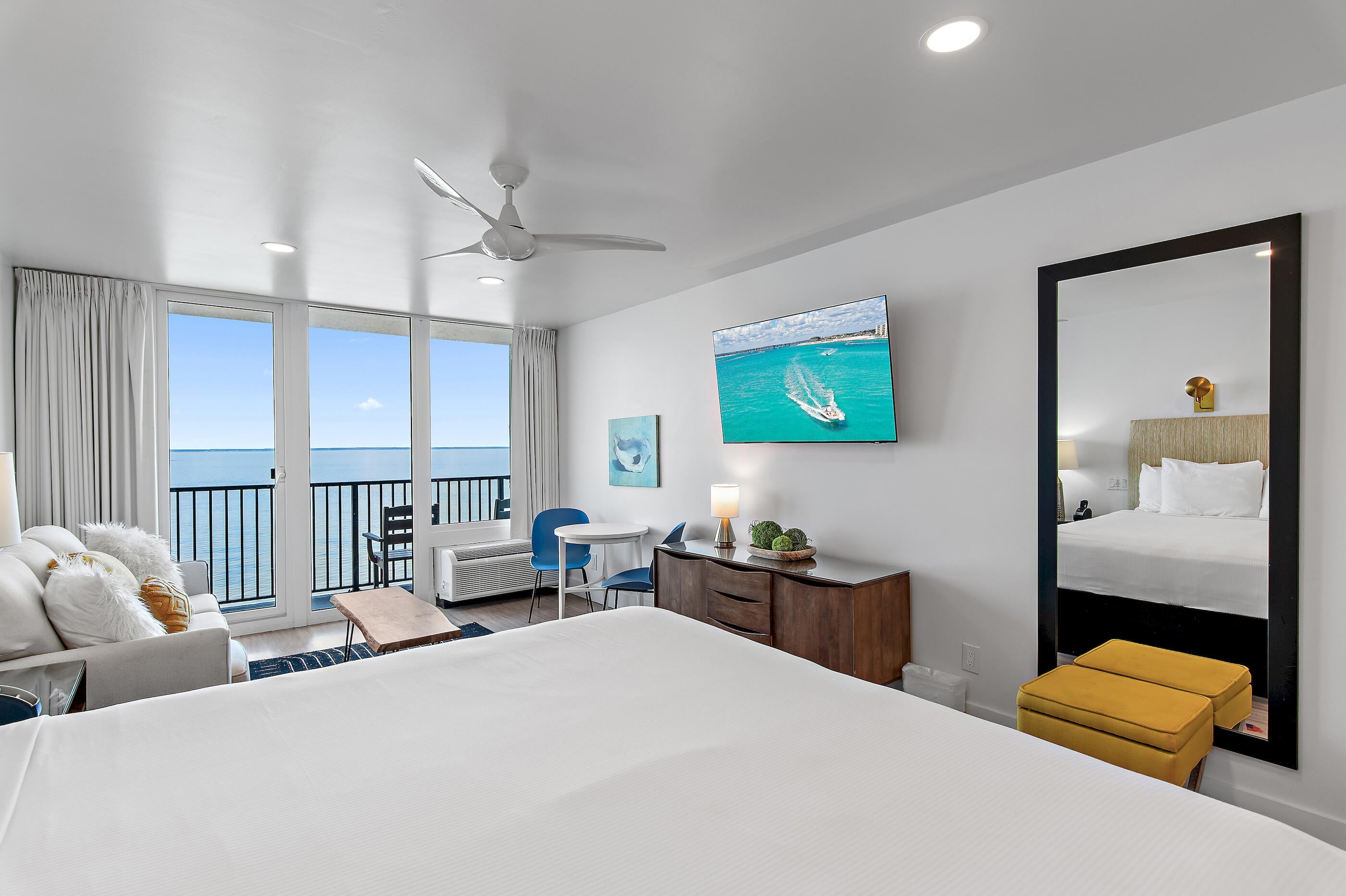 BAYSIDE CONDO SANDESTIN - Residential