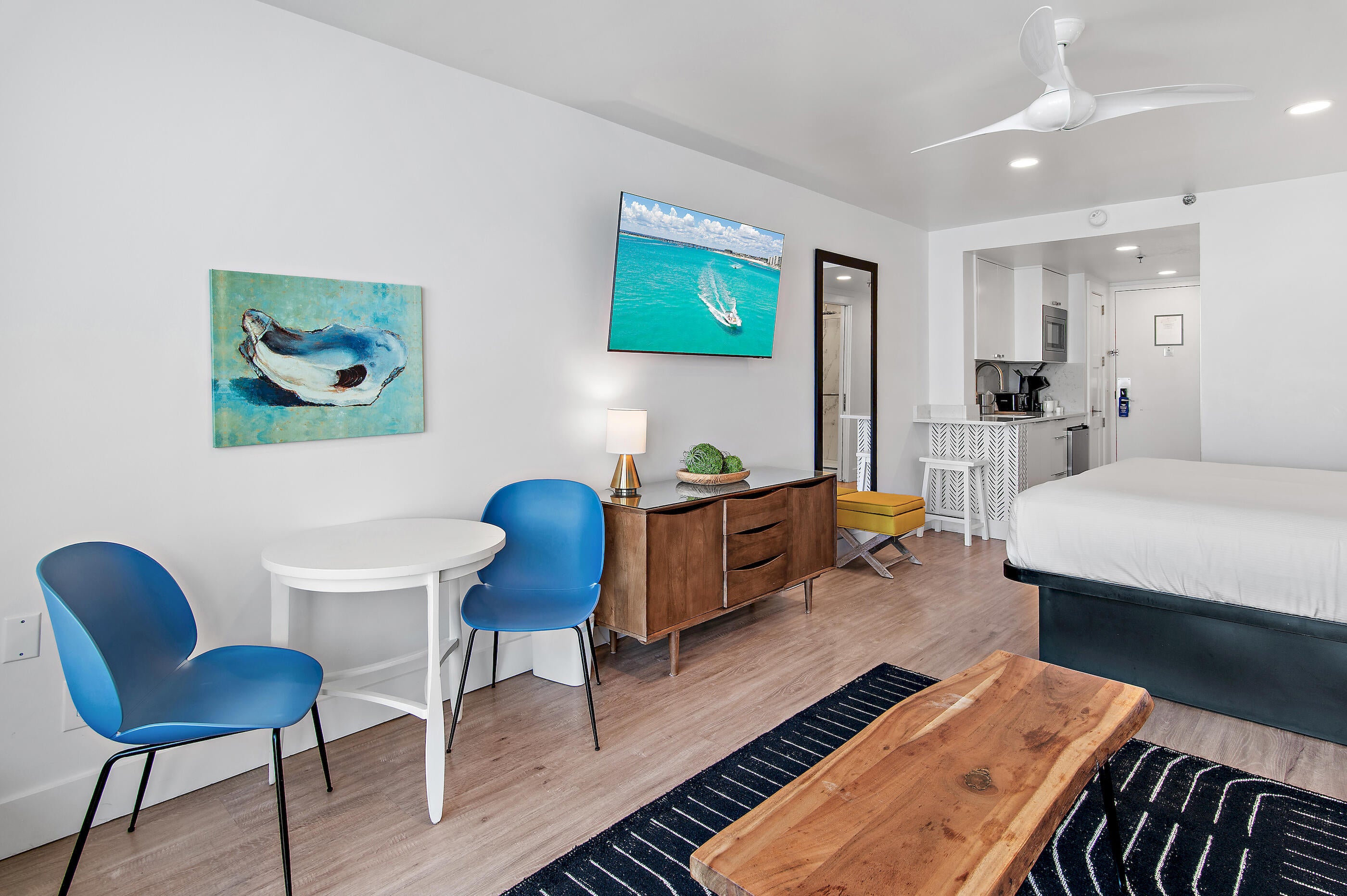 BAYSIDE CONDO SANDESTIN - Residential