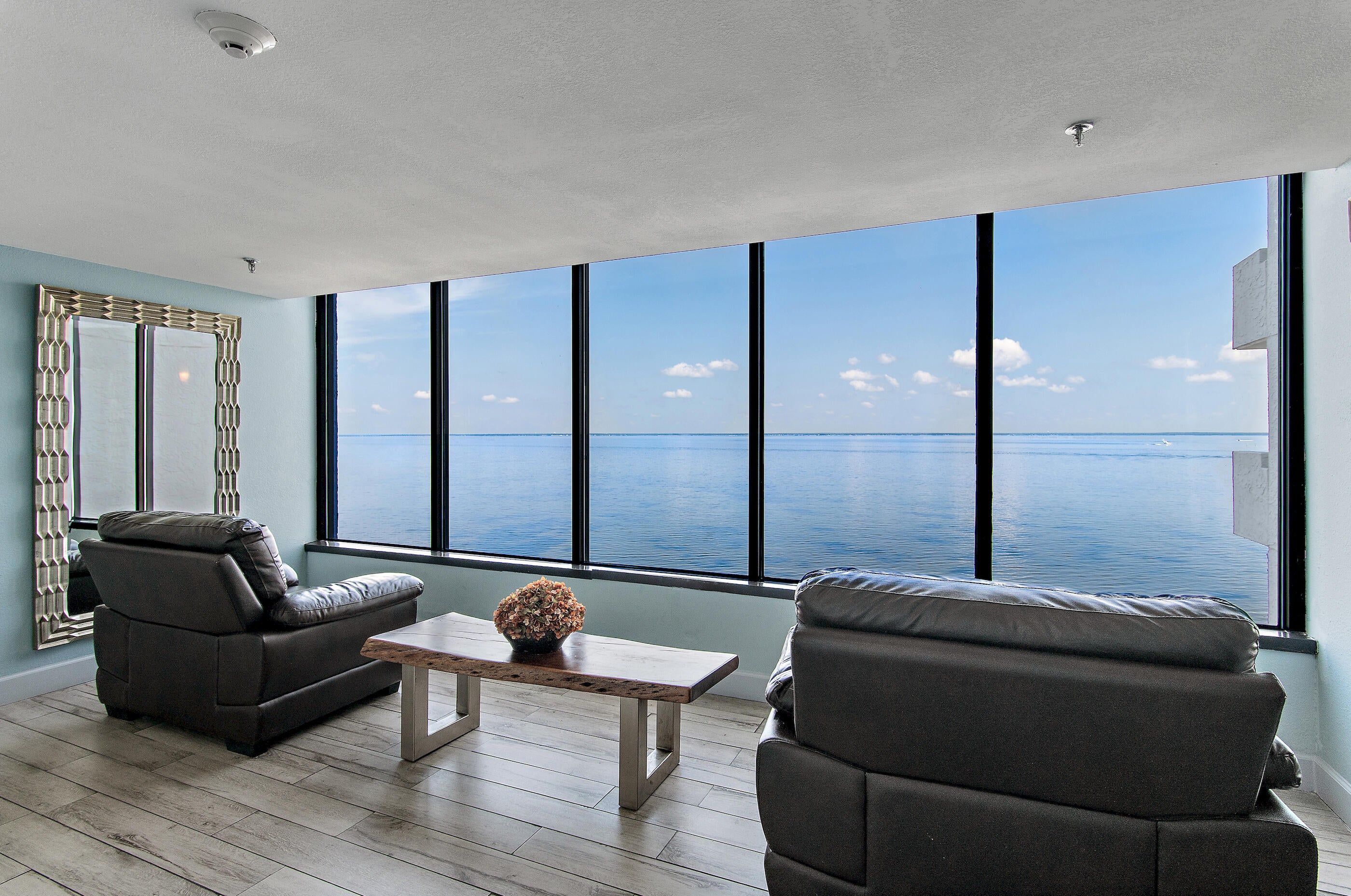 BAYSIDE CONDO SANDESTIN - Residential