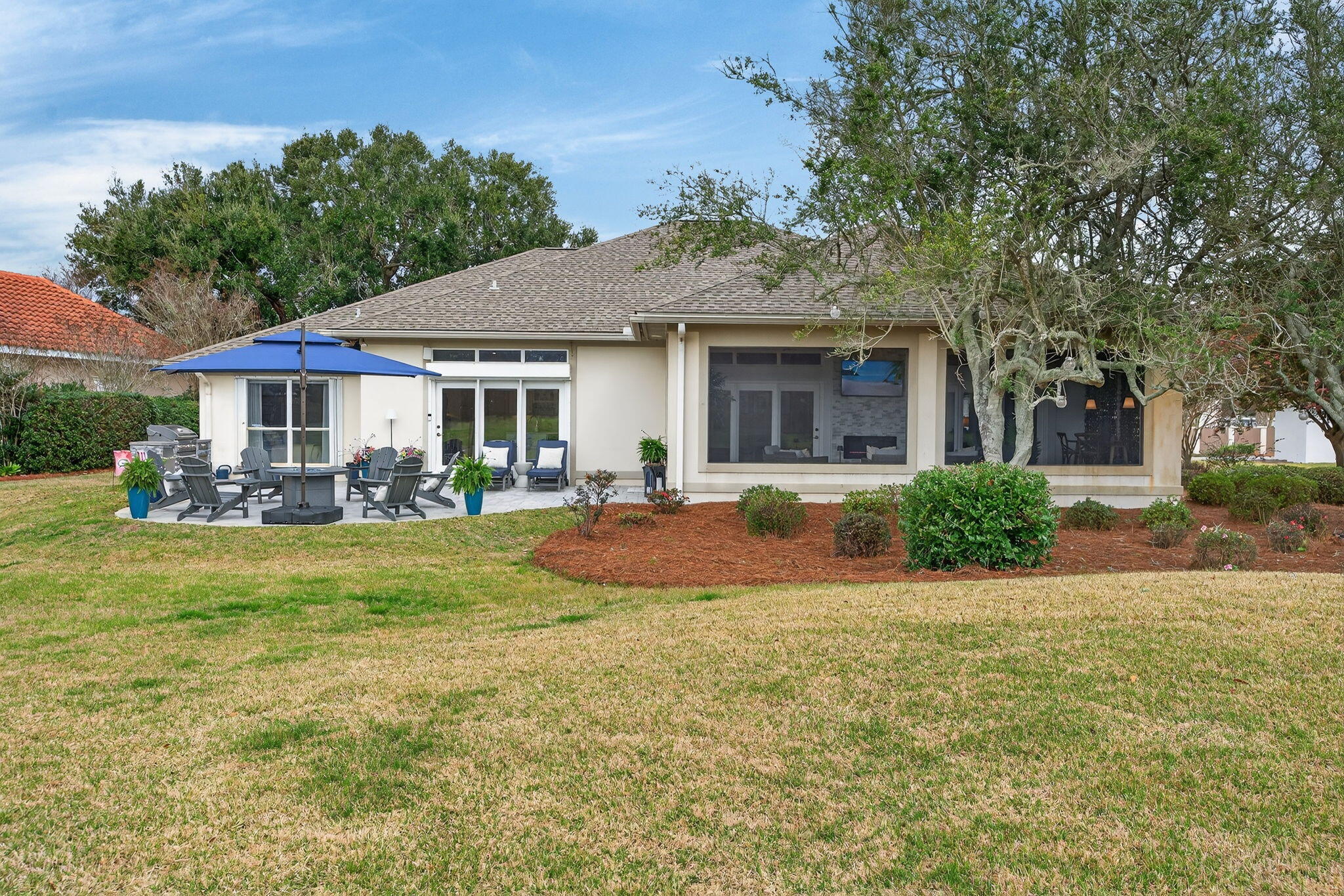 GOLF VIEW - Residential