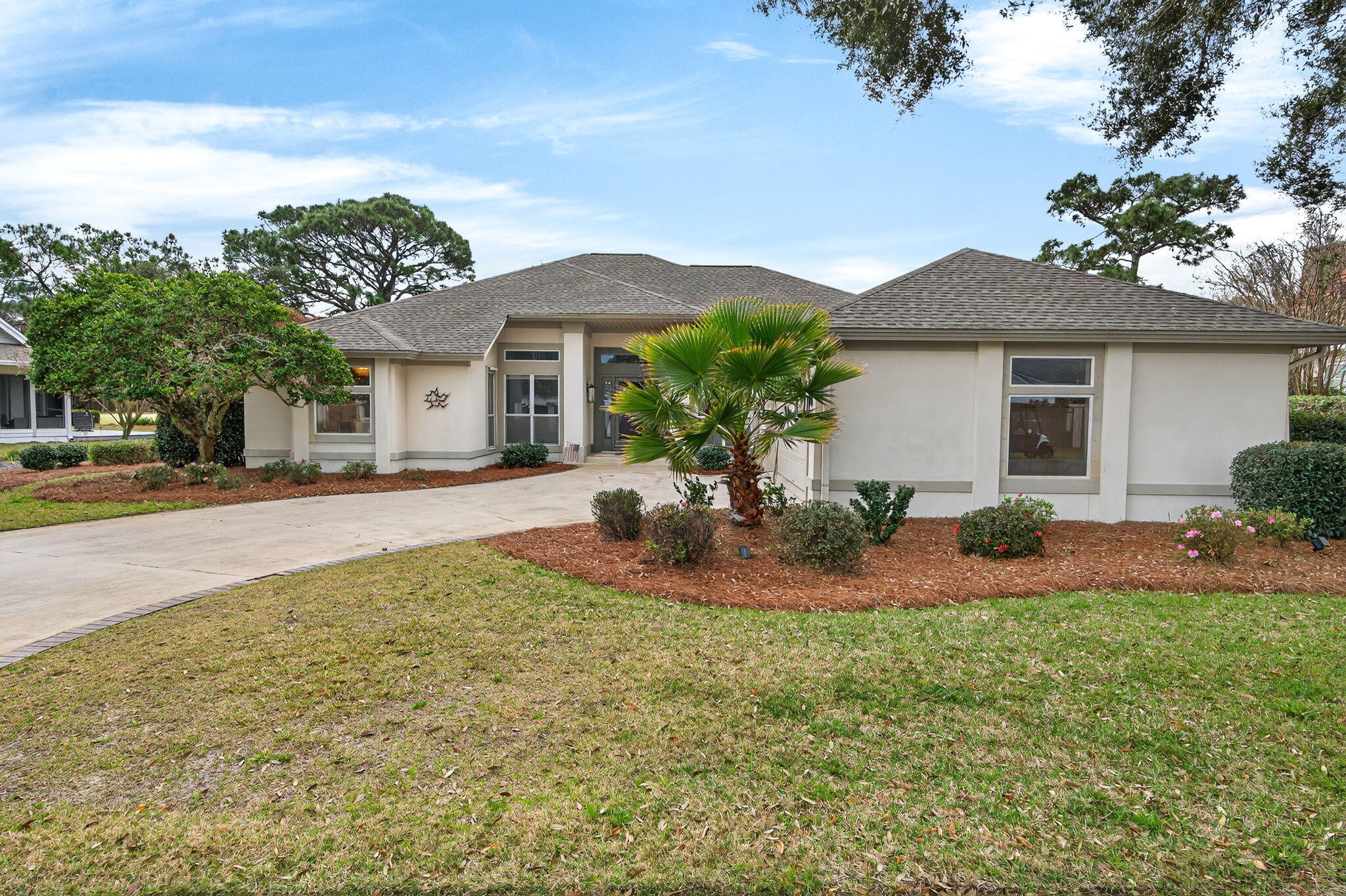 GOLF VIEW - Residential