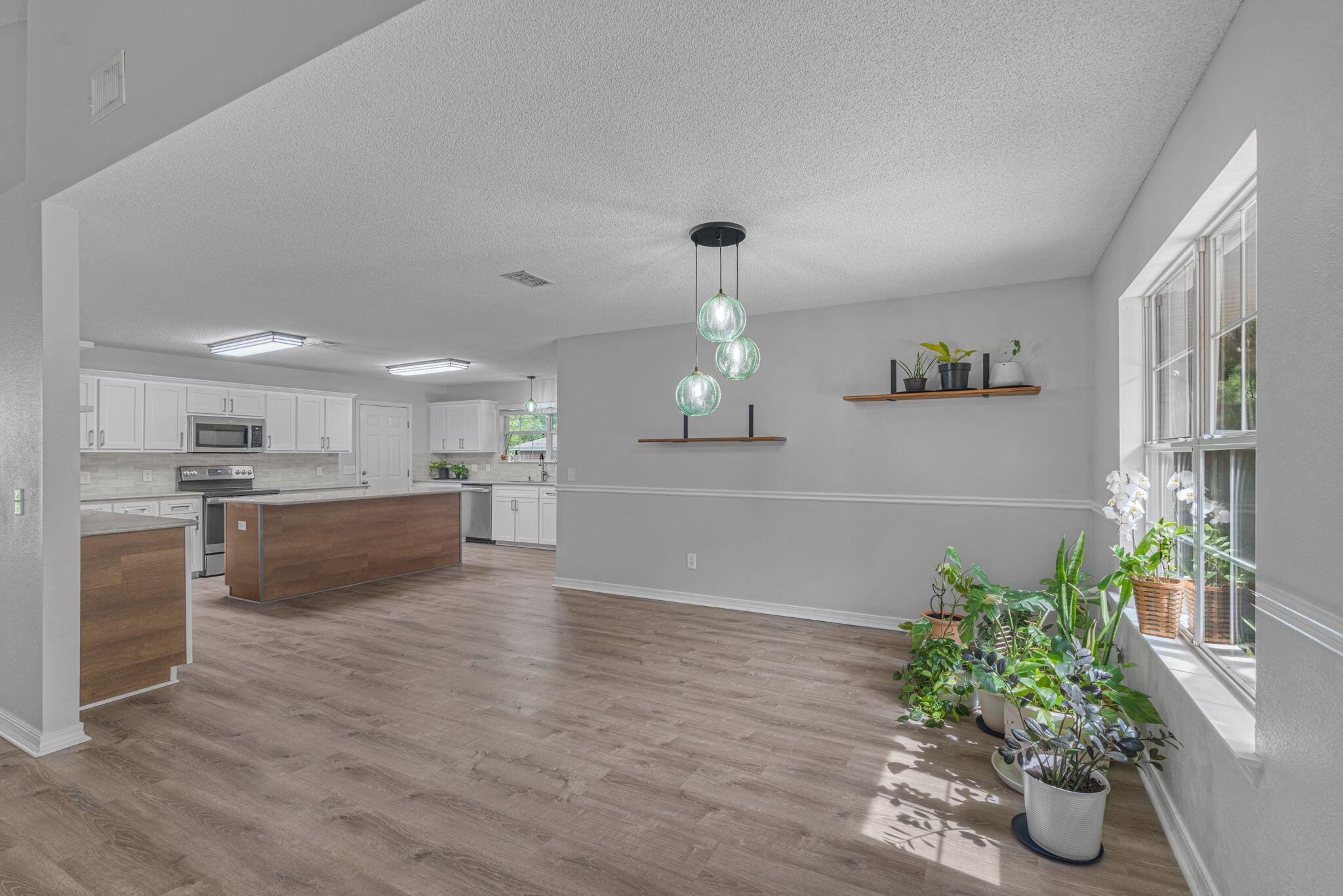 HOLLEY BY THE SEA - Residential