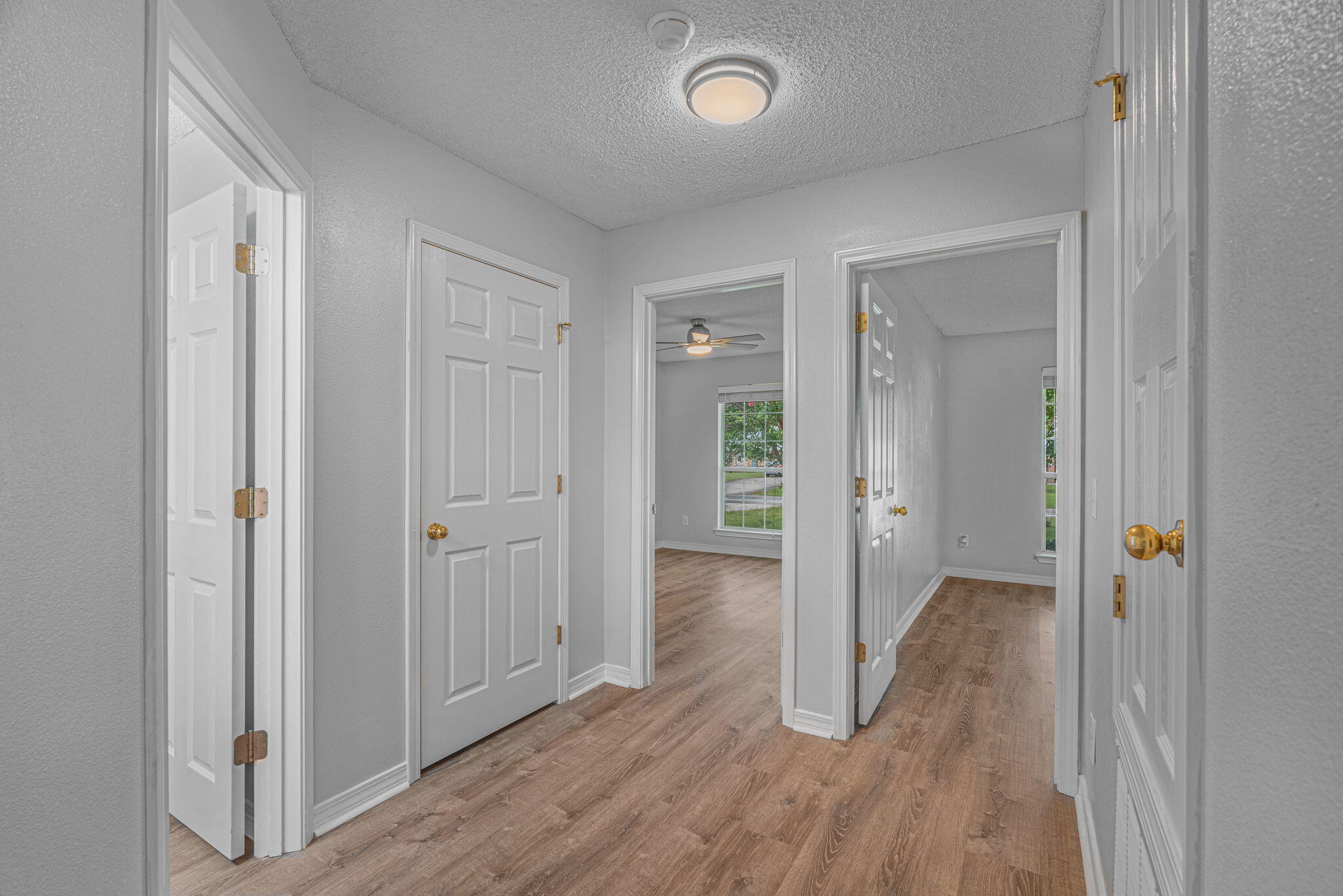 HOLLEY BY THE SEA - Residential