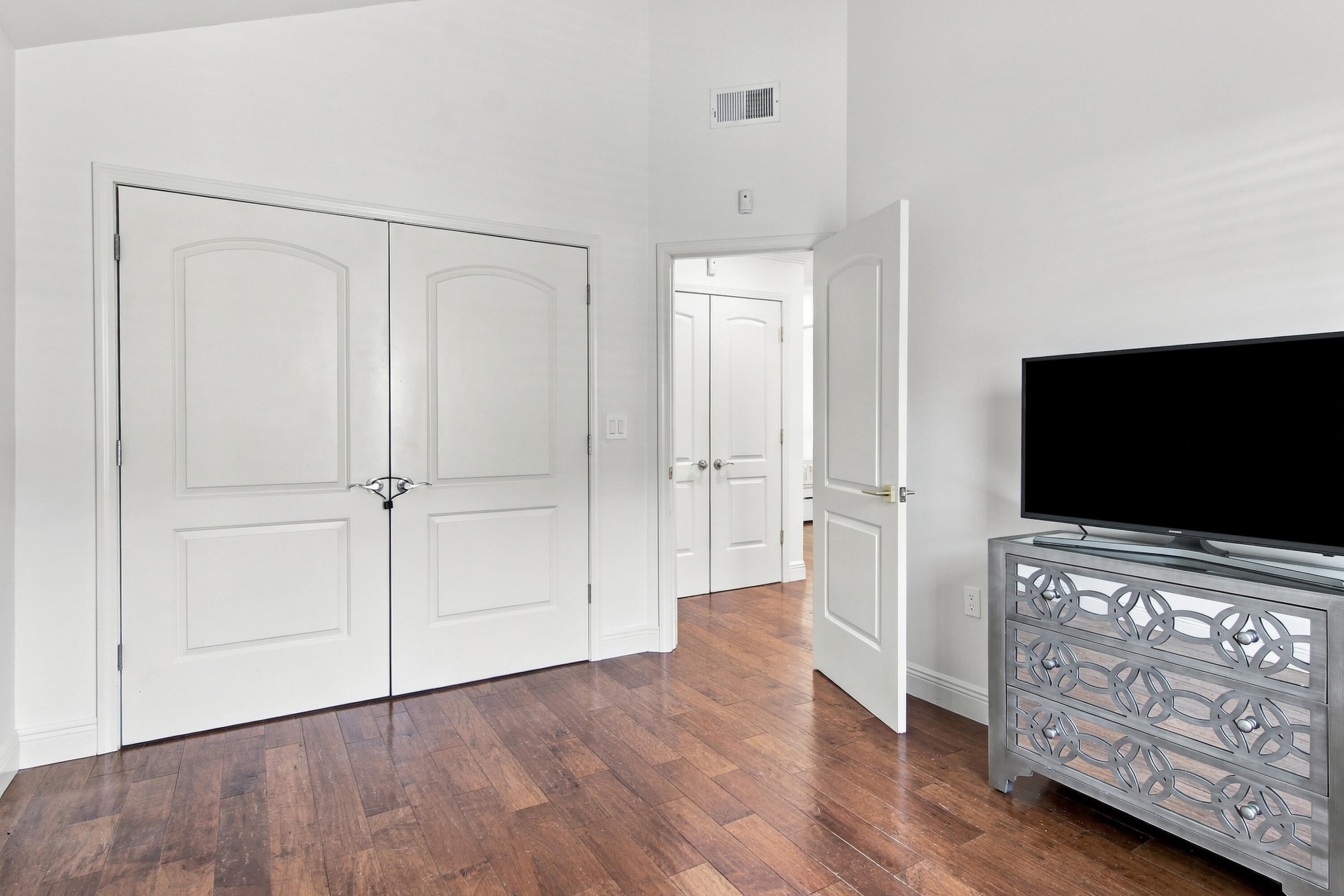 CALUSA BAY S/D - Residential