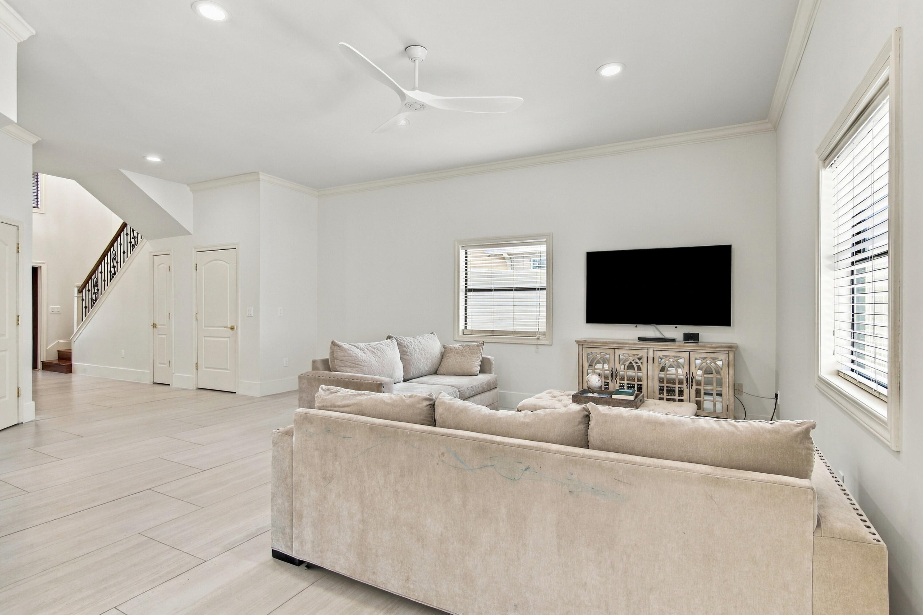 CALUSA BAY S/D - Residential