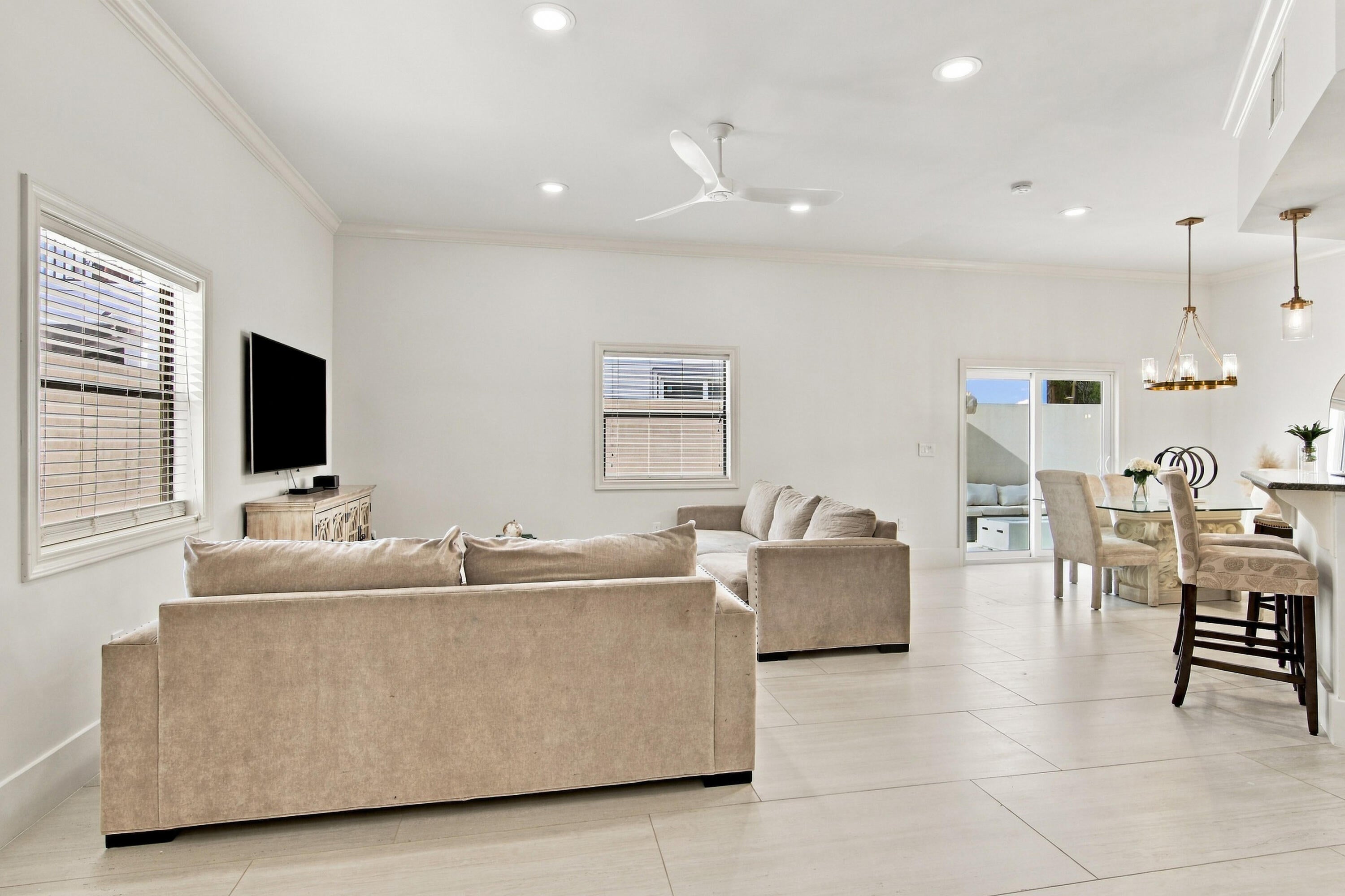 CALUSA BAY S/D - Residential