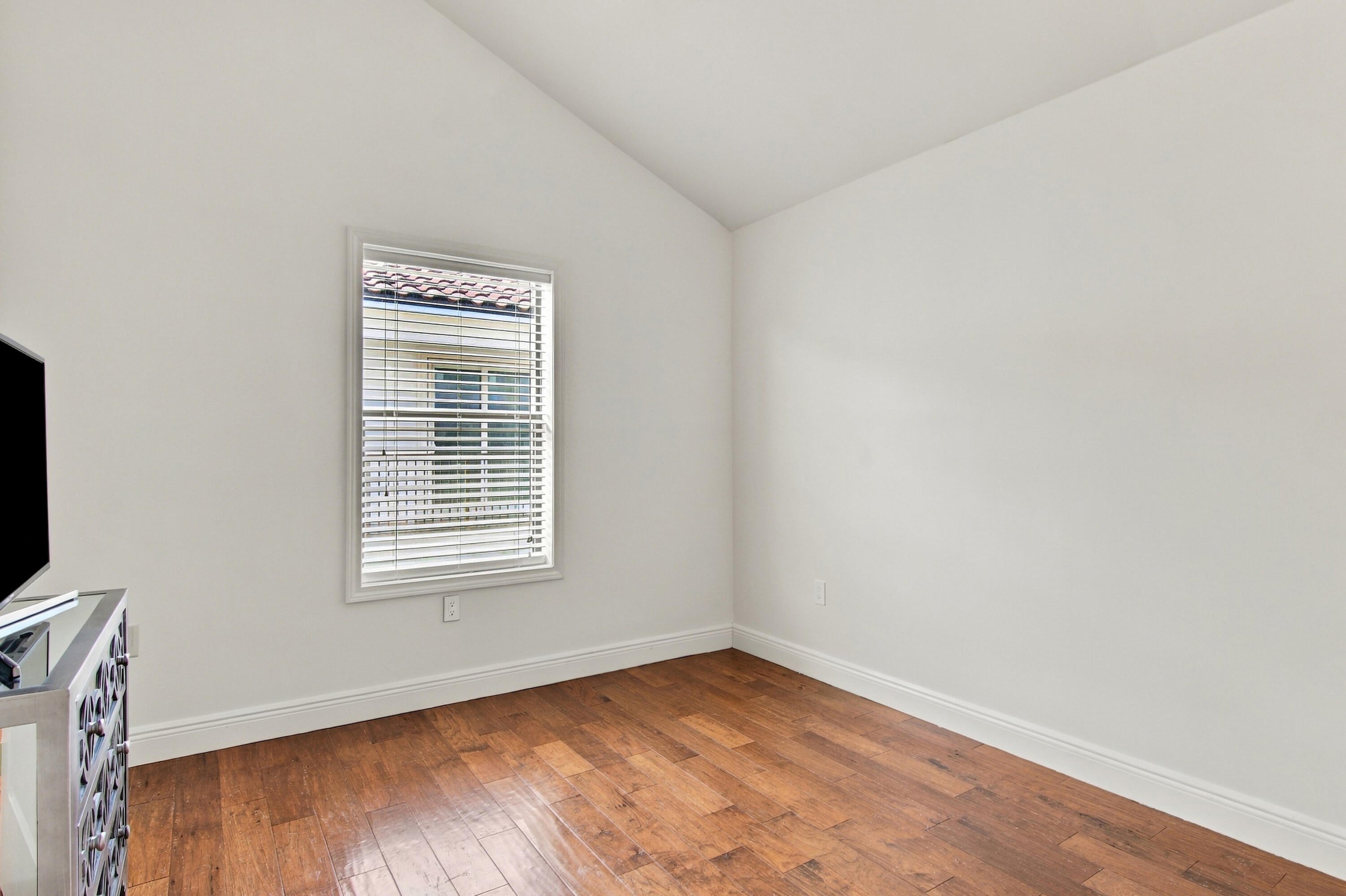 CALUSA BAY S/D - Residential