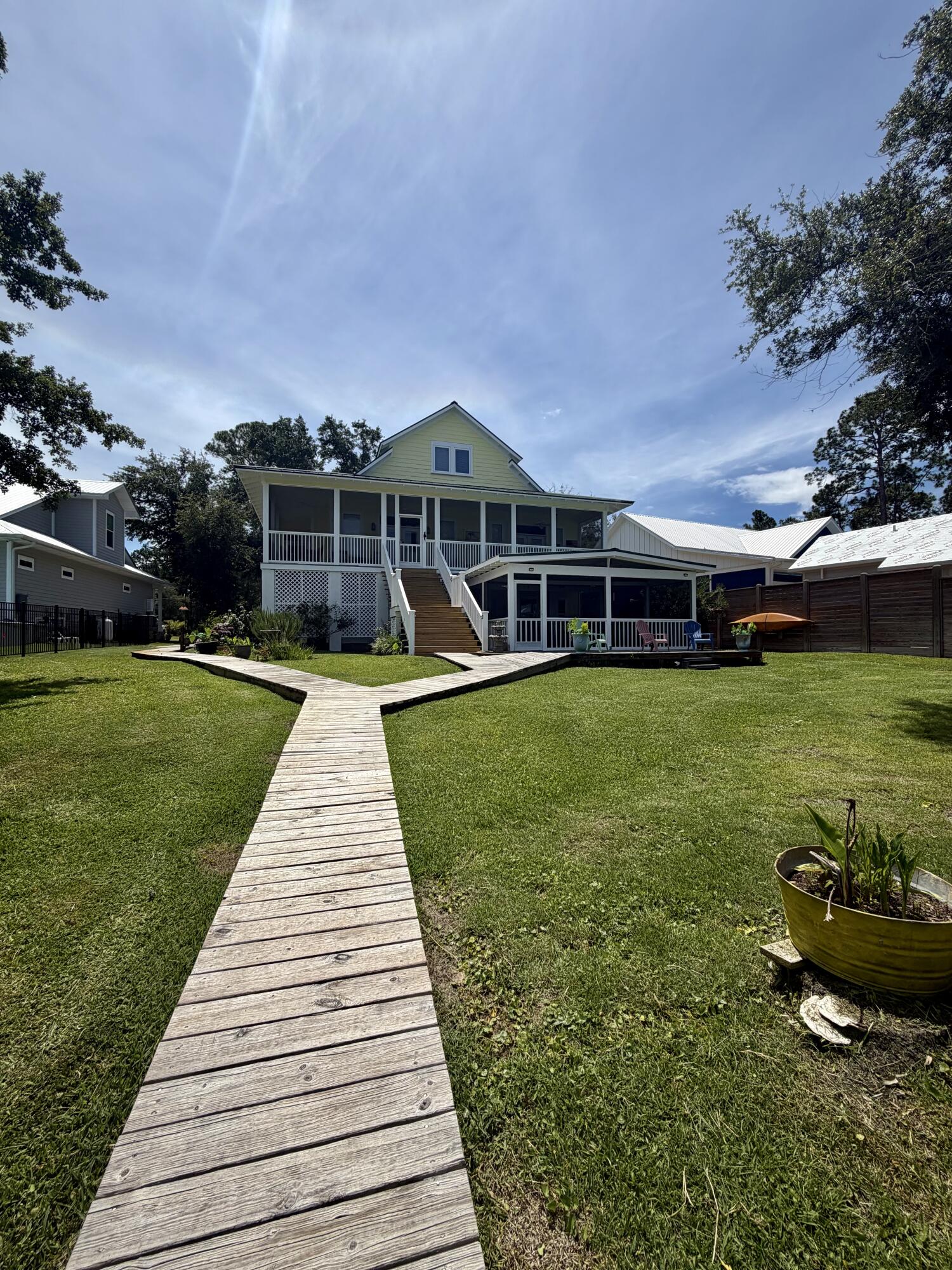 METES & BOUNDS - Residential