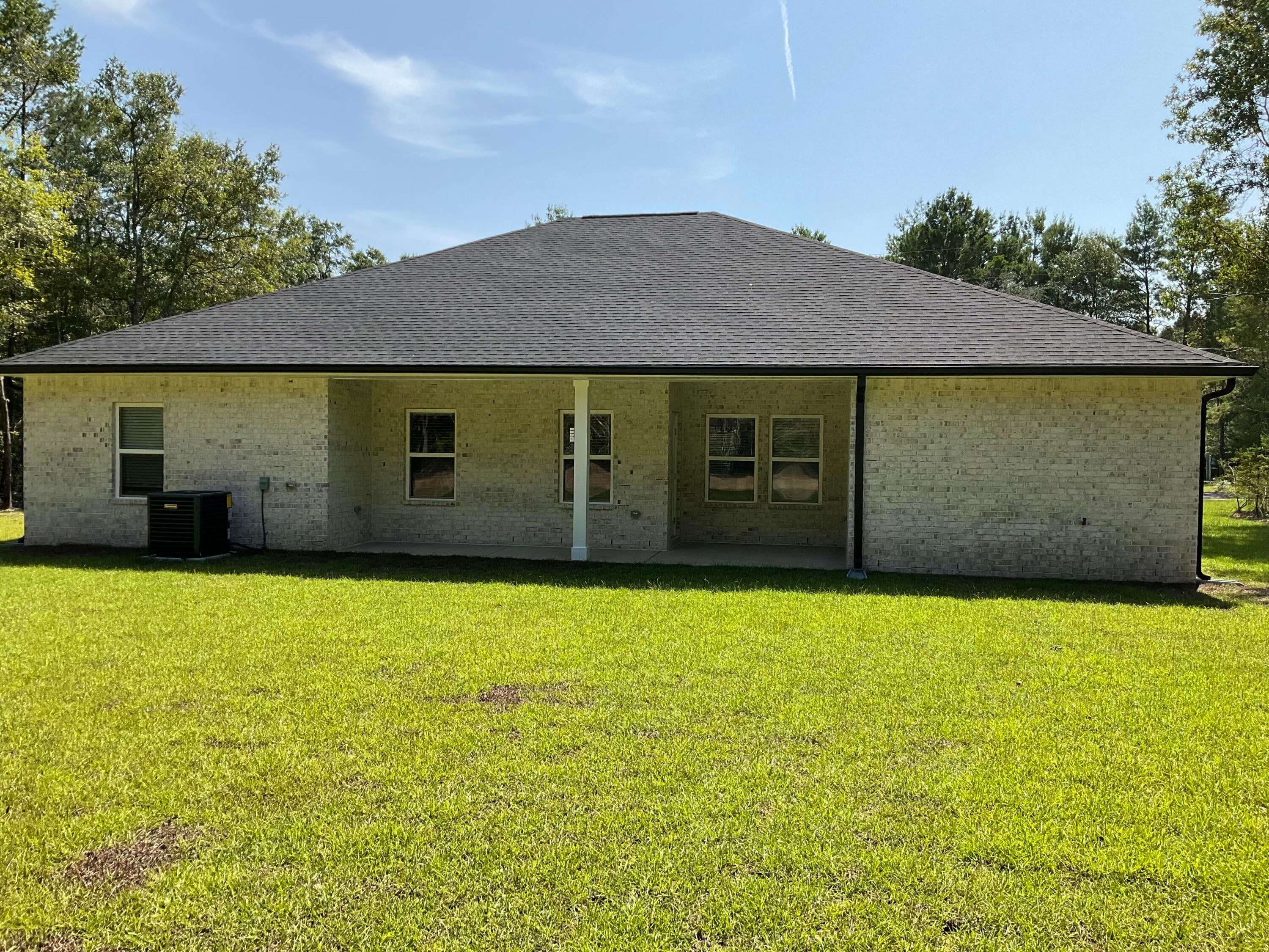 COUNTRY BREEZE EST - Residential