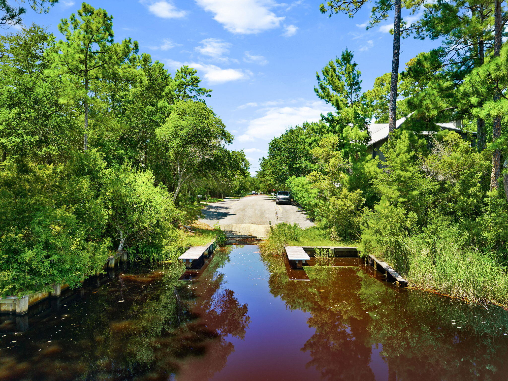 MAGNOLIA BEACH - Residential