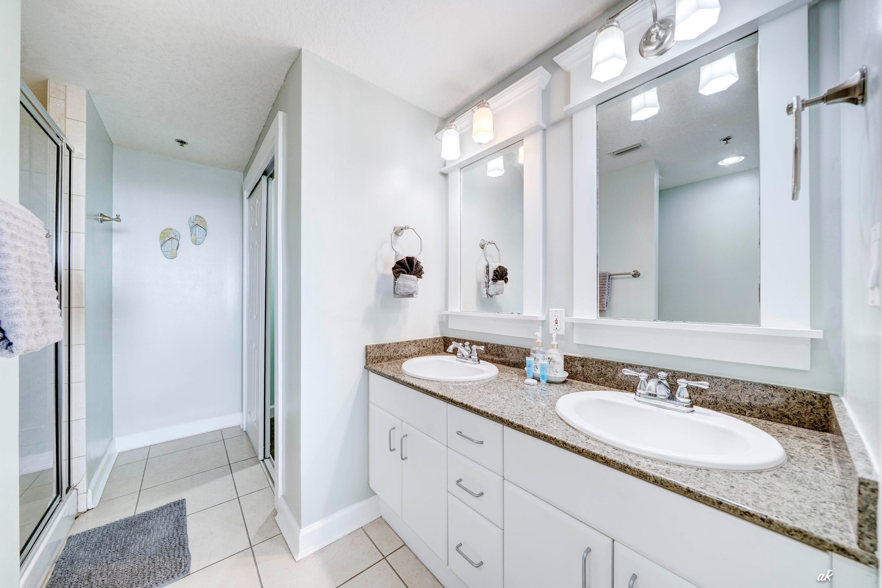 GRAND PANAMA BEACH RESORTS - Residential