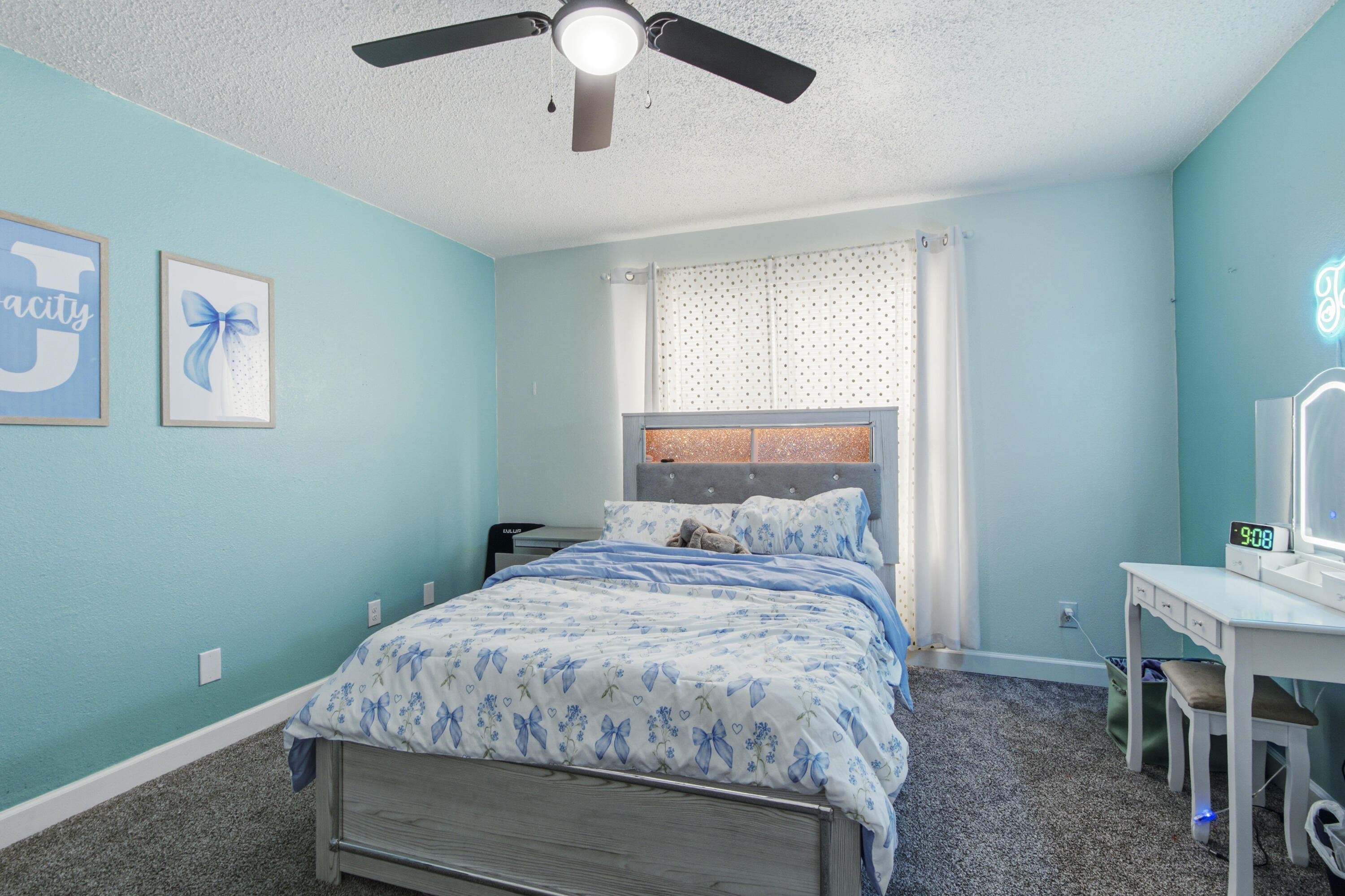 OAKWOOD HILLS - Residential