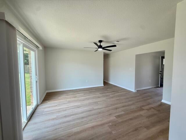 PINEDALE - Residential