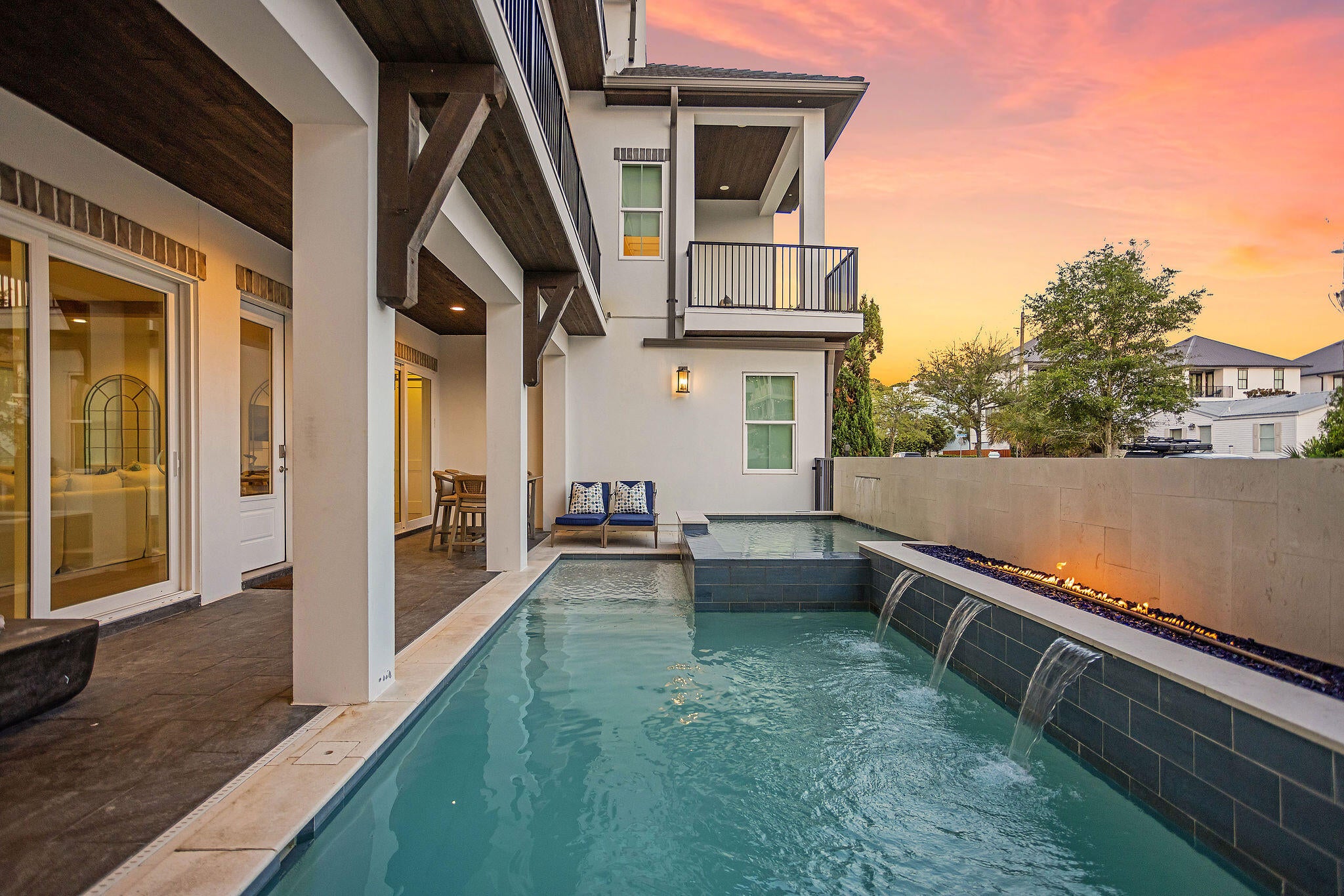 Colleen's Cove - Residential