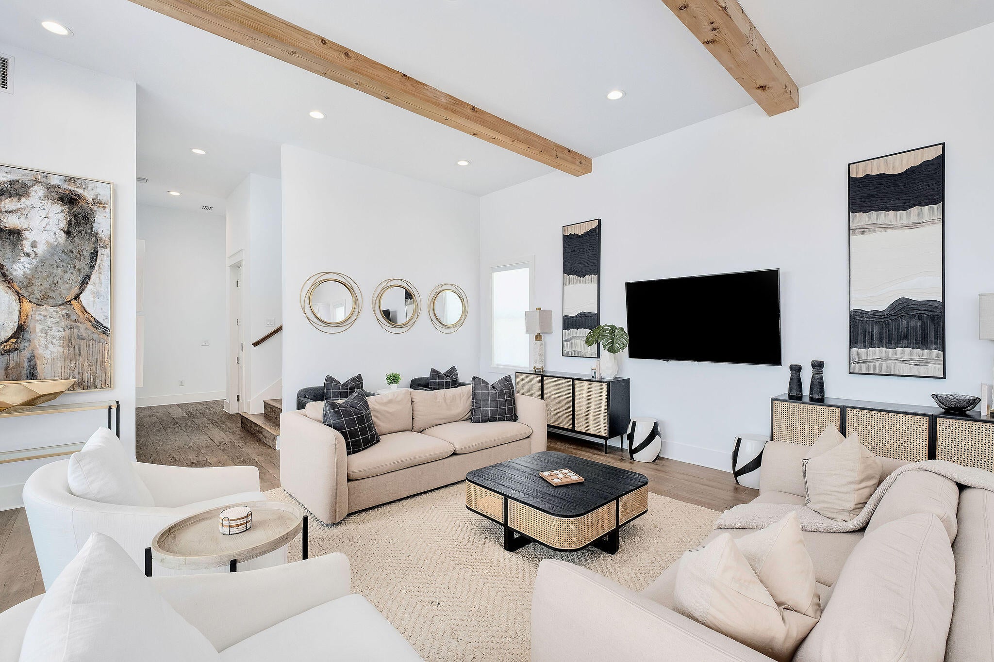 Colleen's Cove - Residential