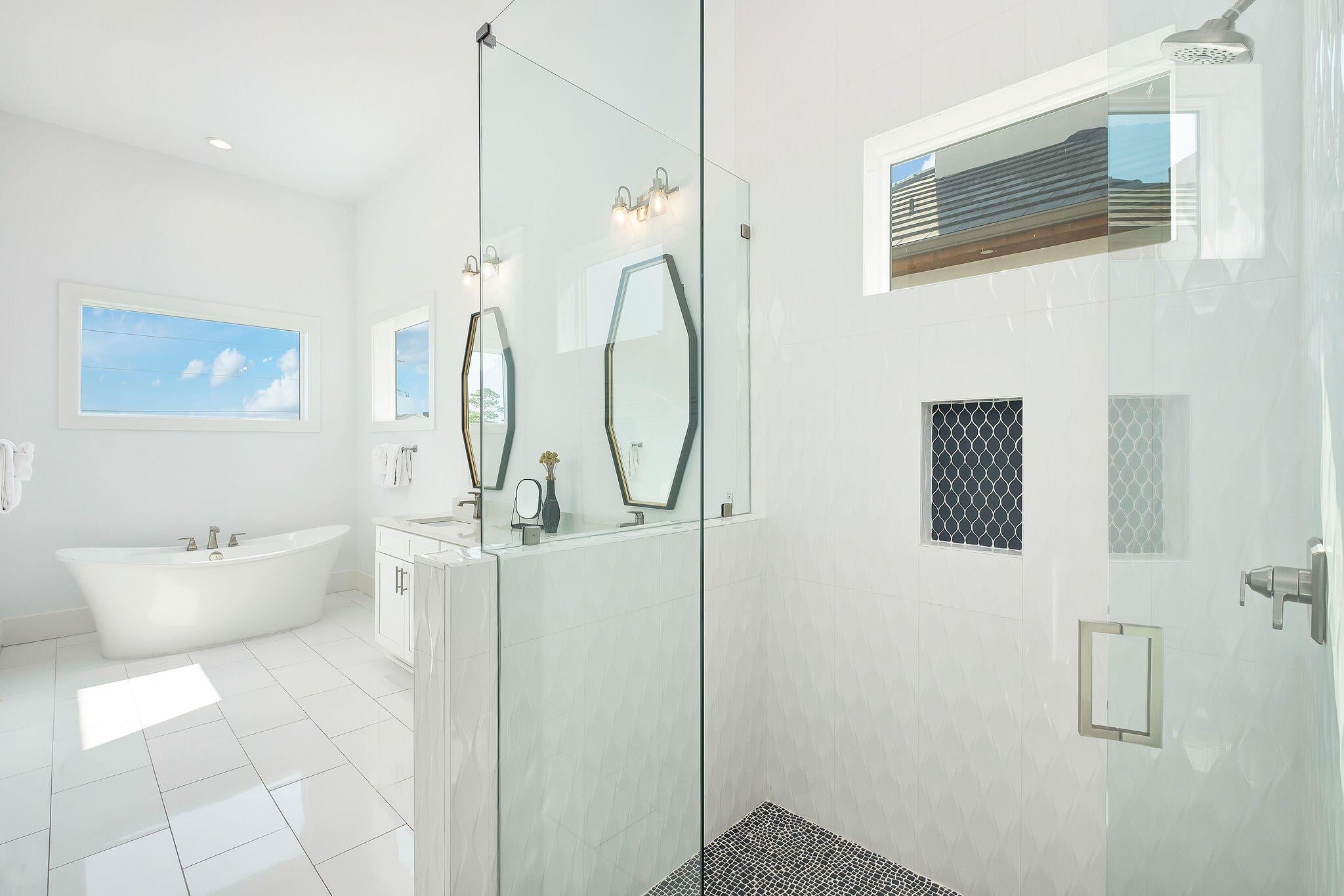 Colleen's Cove - Residential
