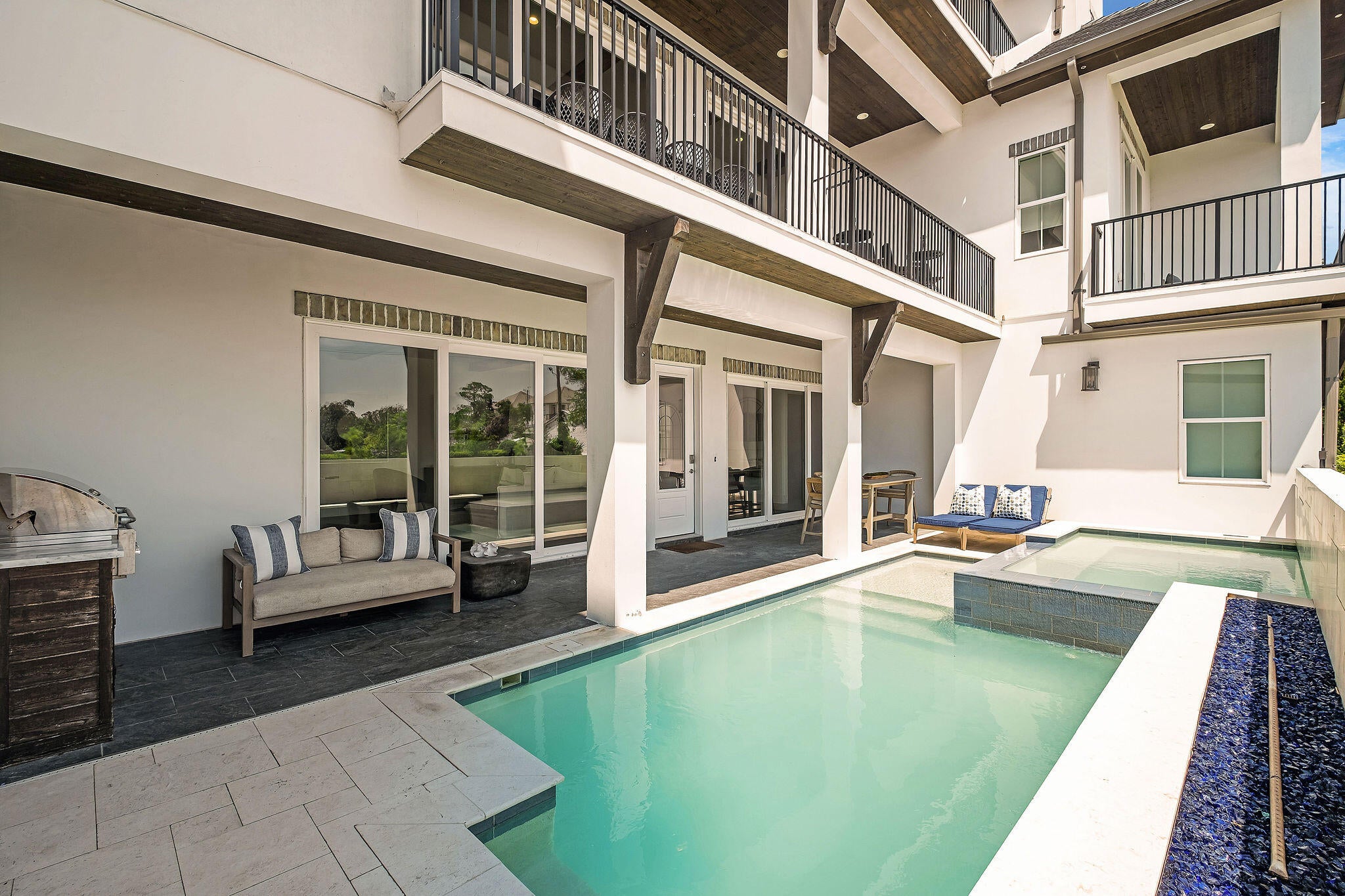 Colleen's Cove - Residential