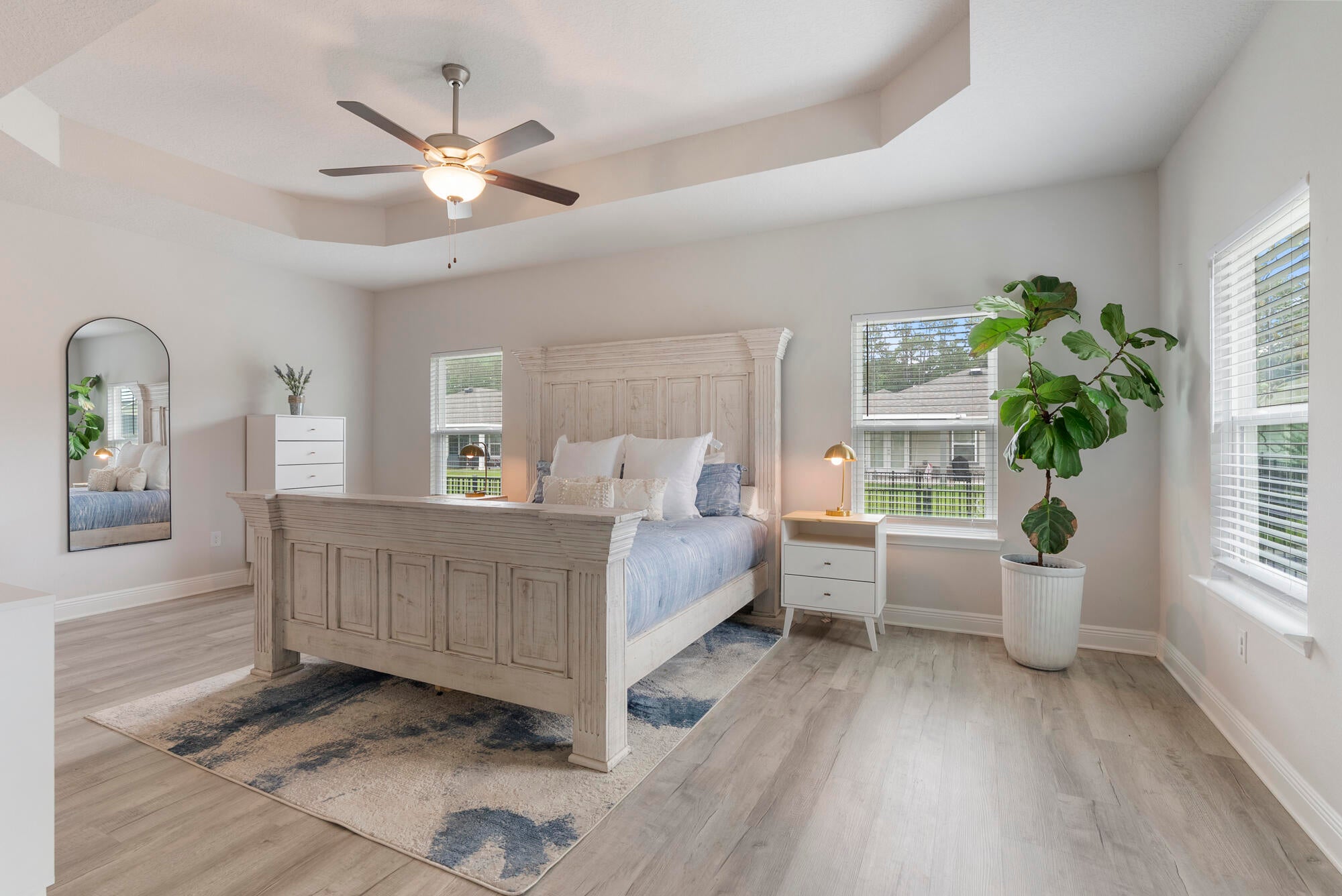 Riverwalk - Residential Lease