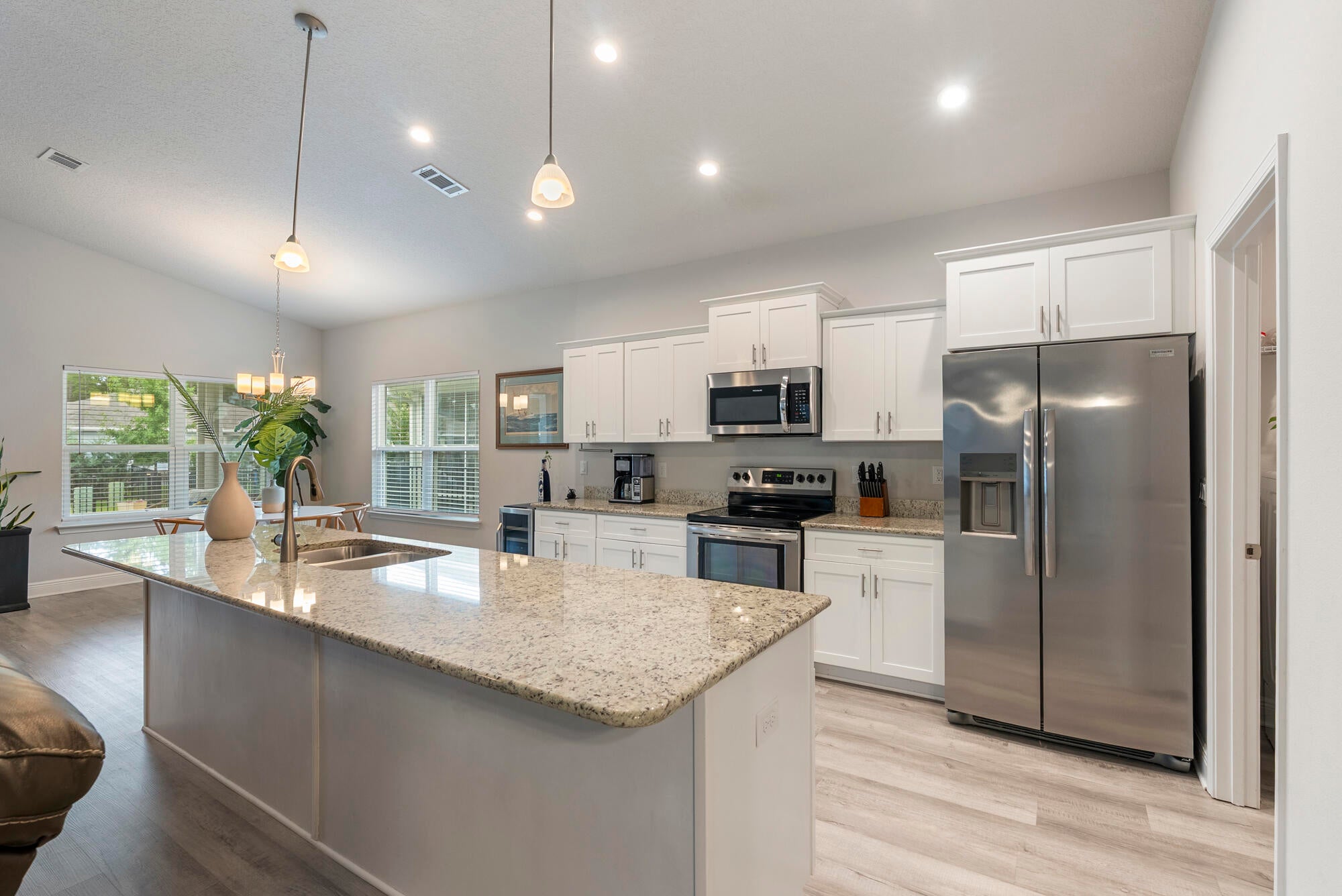 Riverwalk - Residential Lease
